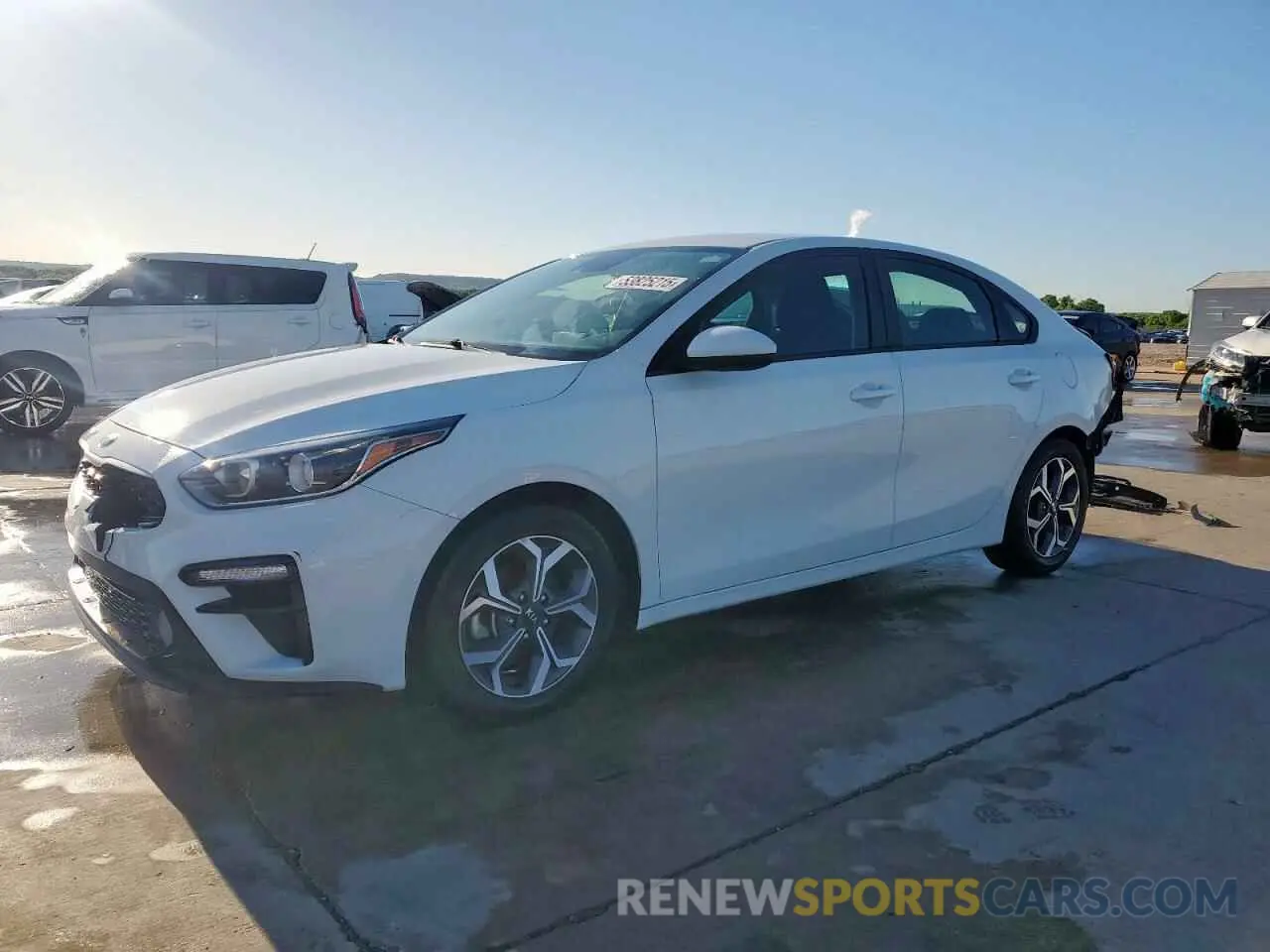 1 Photograph of a damaged car 3KPF24AD9KE111637 KIA FORTE 2019