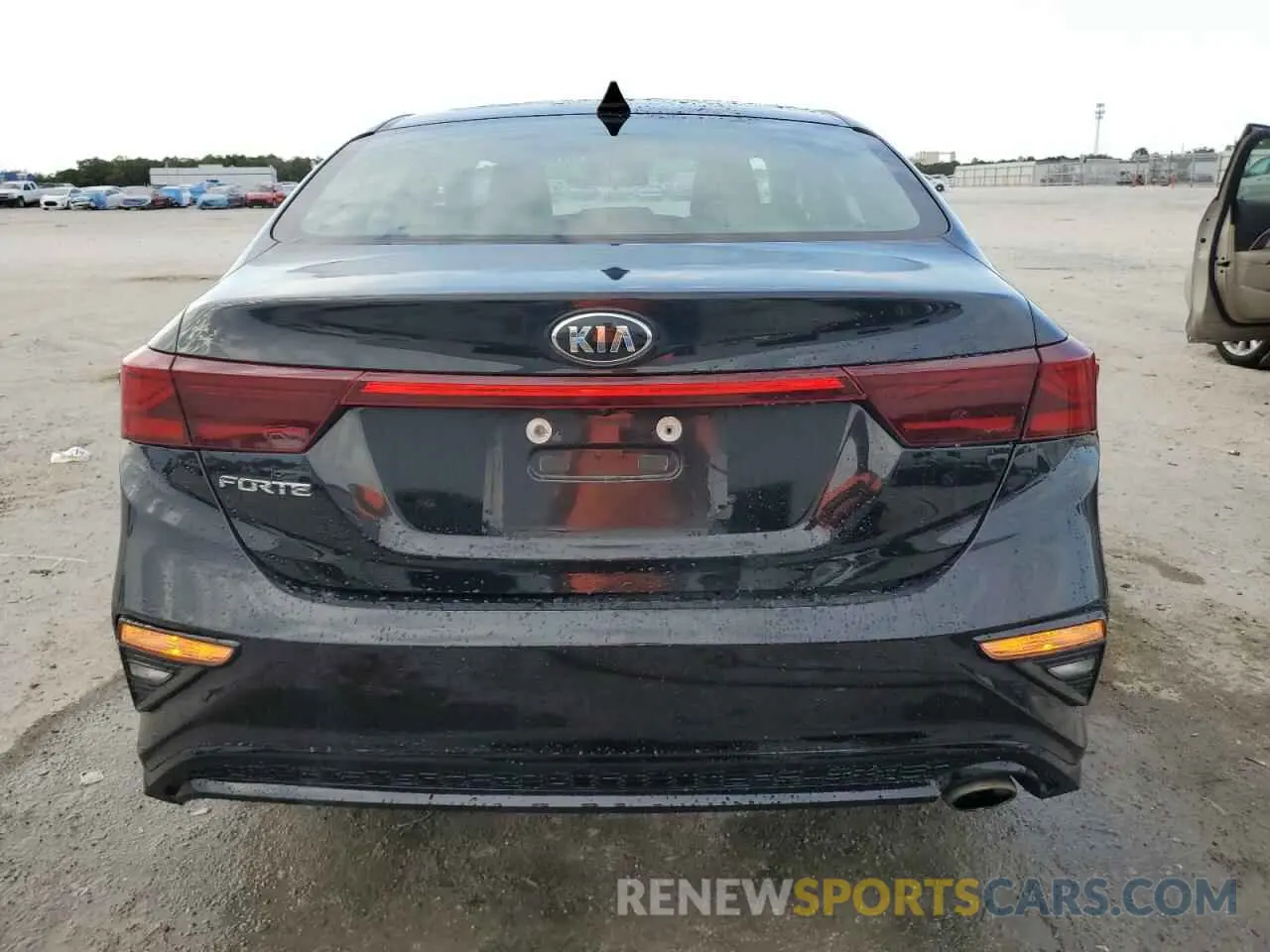 6 Фотография поврежденного автомобиля 3KPF24ADXKE011076 KIA FORTE 2019