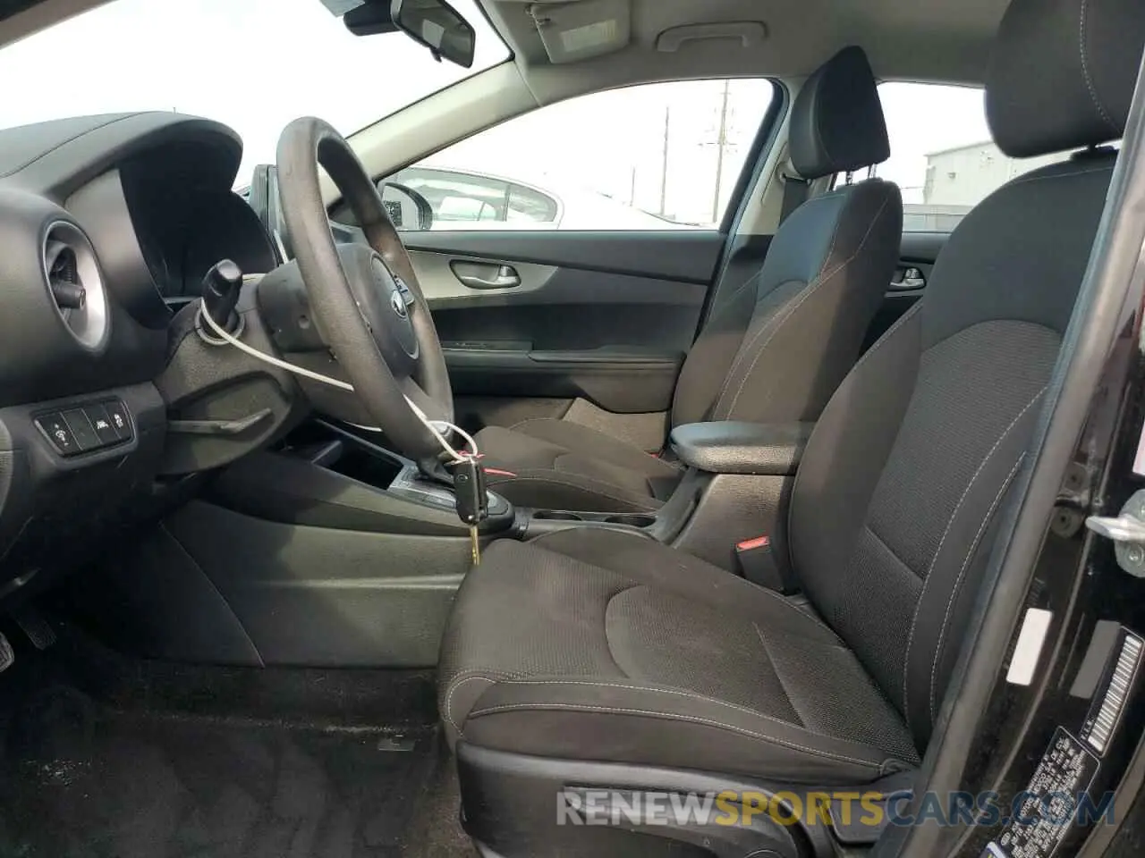 7 Фотография поврежденного автомобиля 3KPF24ADXKE011076 KIA FORTE 2019