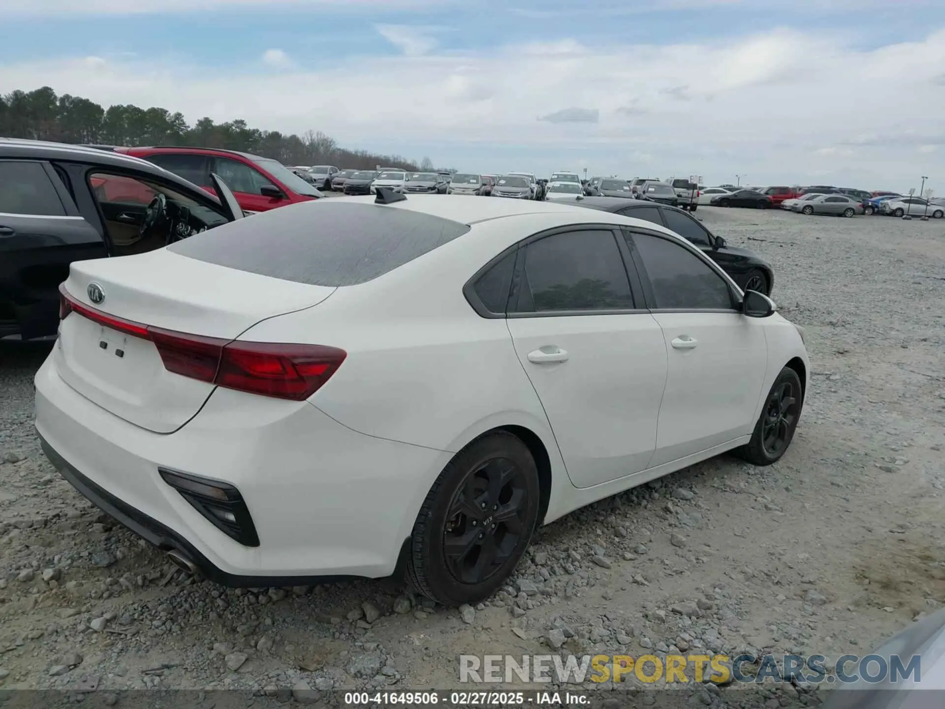 4 Фотография поврежденного автомобиля 3KPF24ADXKE127538 KIA FORTE 2019