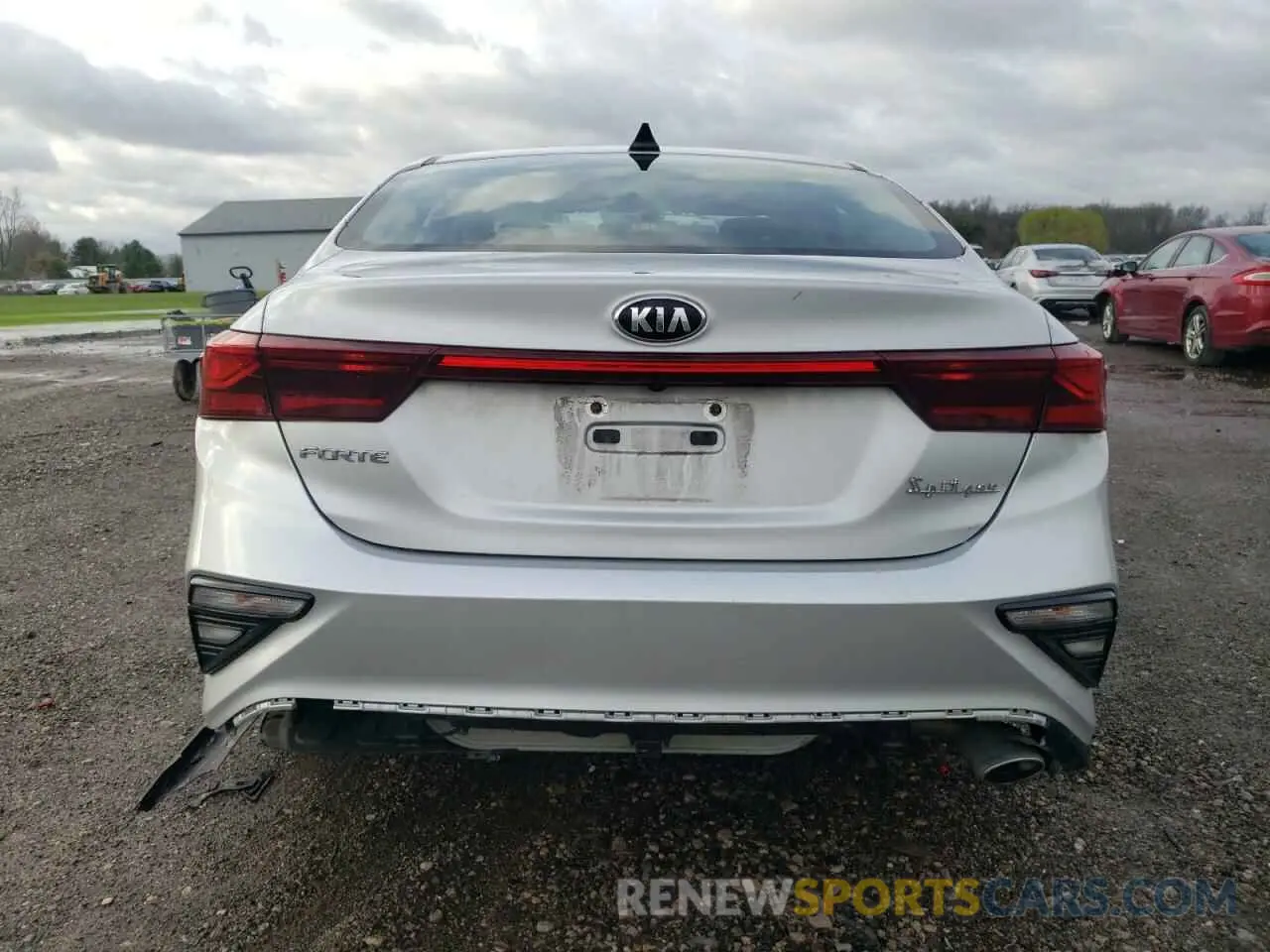 6 Photograph of a damaged car 3KPF24ADXKE136580 KIA FORTE 2019
