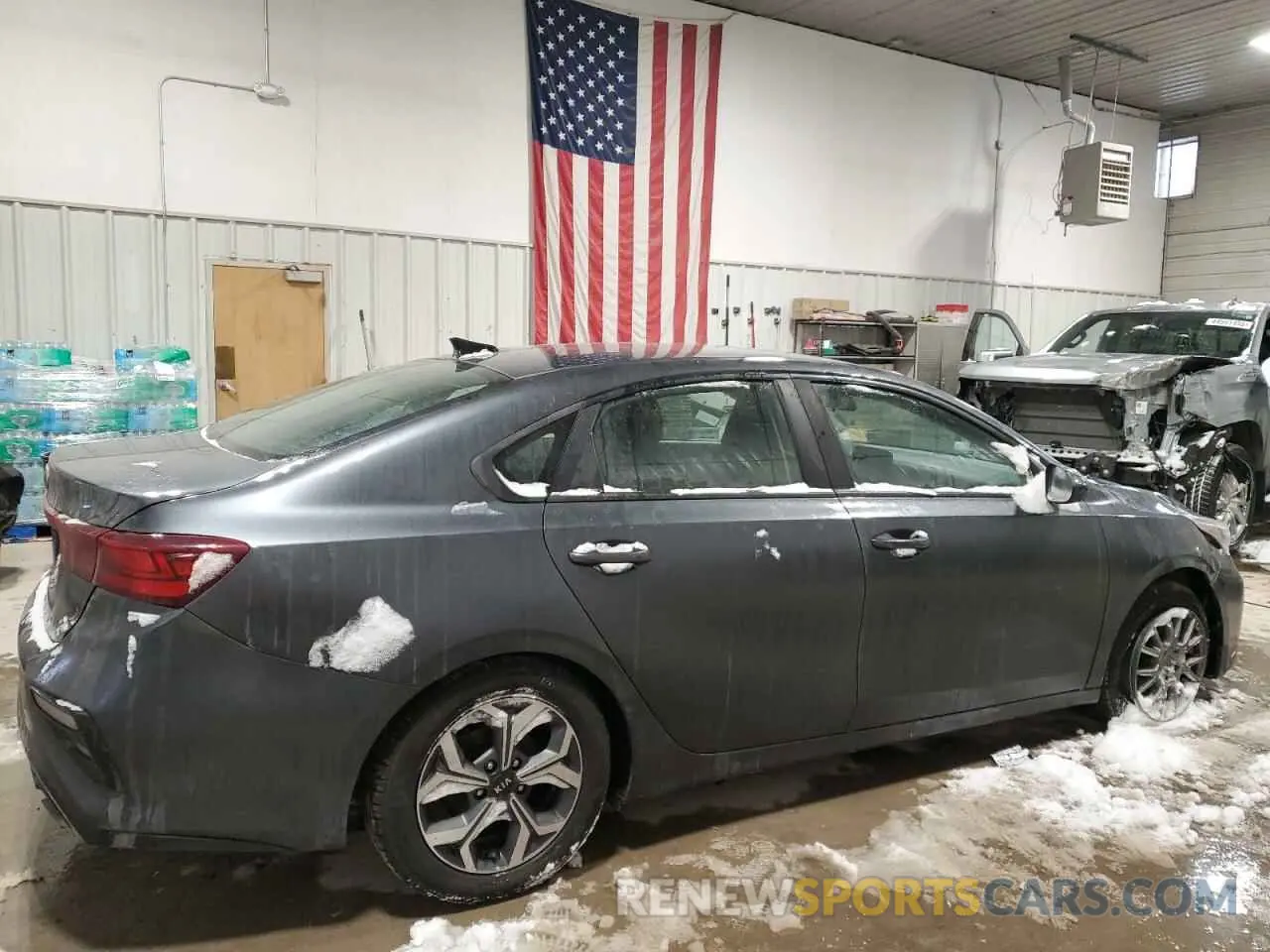 3 Photograph of a damaged car 3KPF24ADXKE136692 KIA FORTE 2019