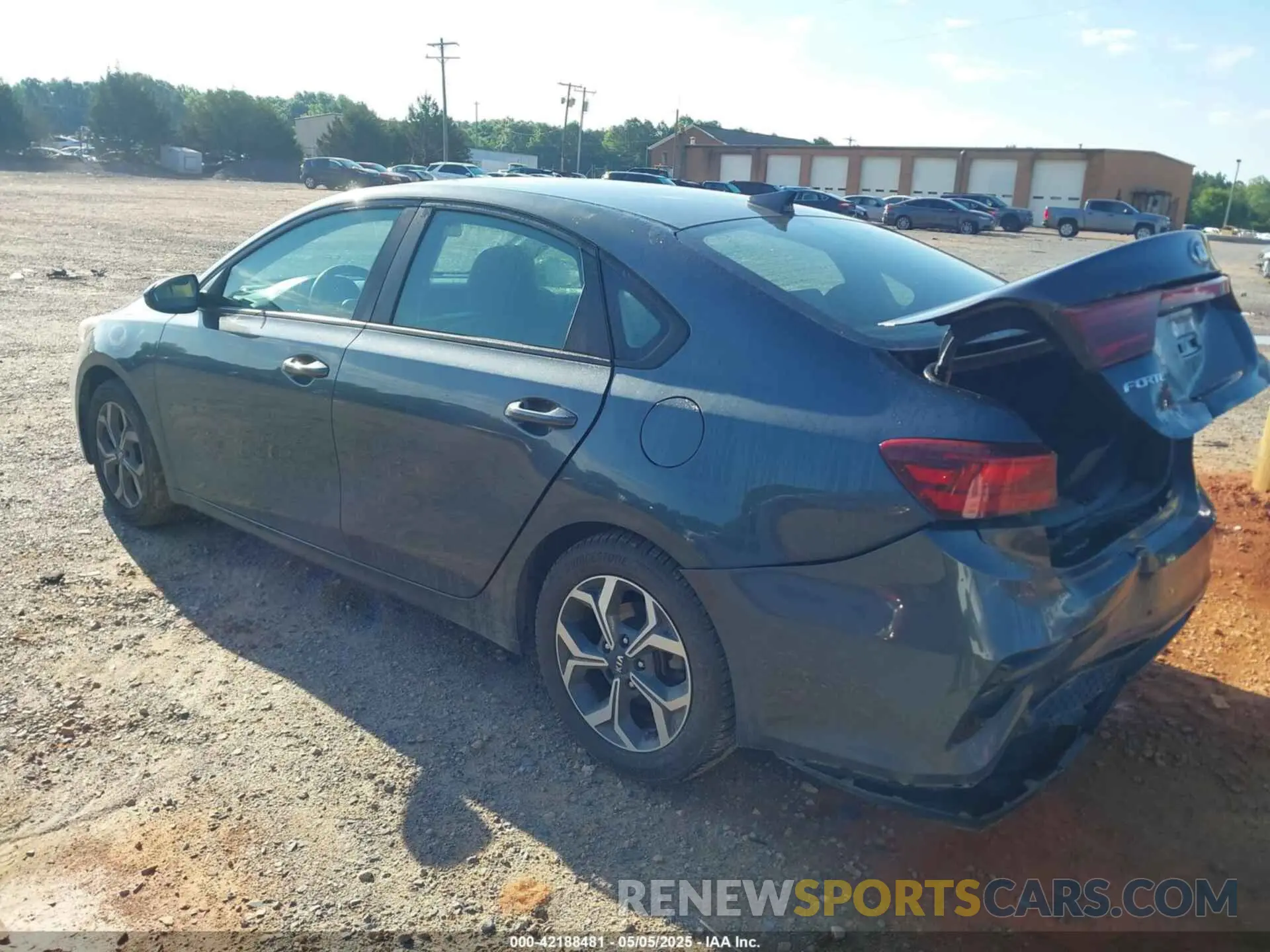 3 Photograph of a damaged car 3KPF24ADXKE139561 KIA FORTE 2019