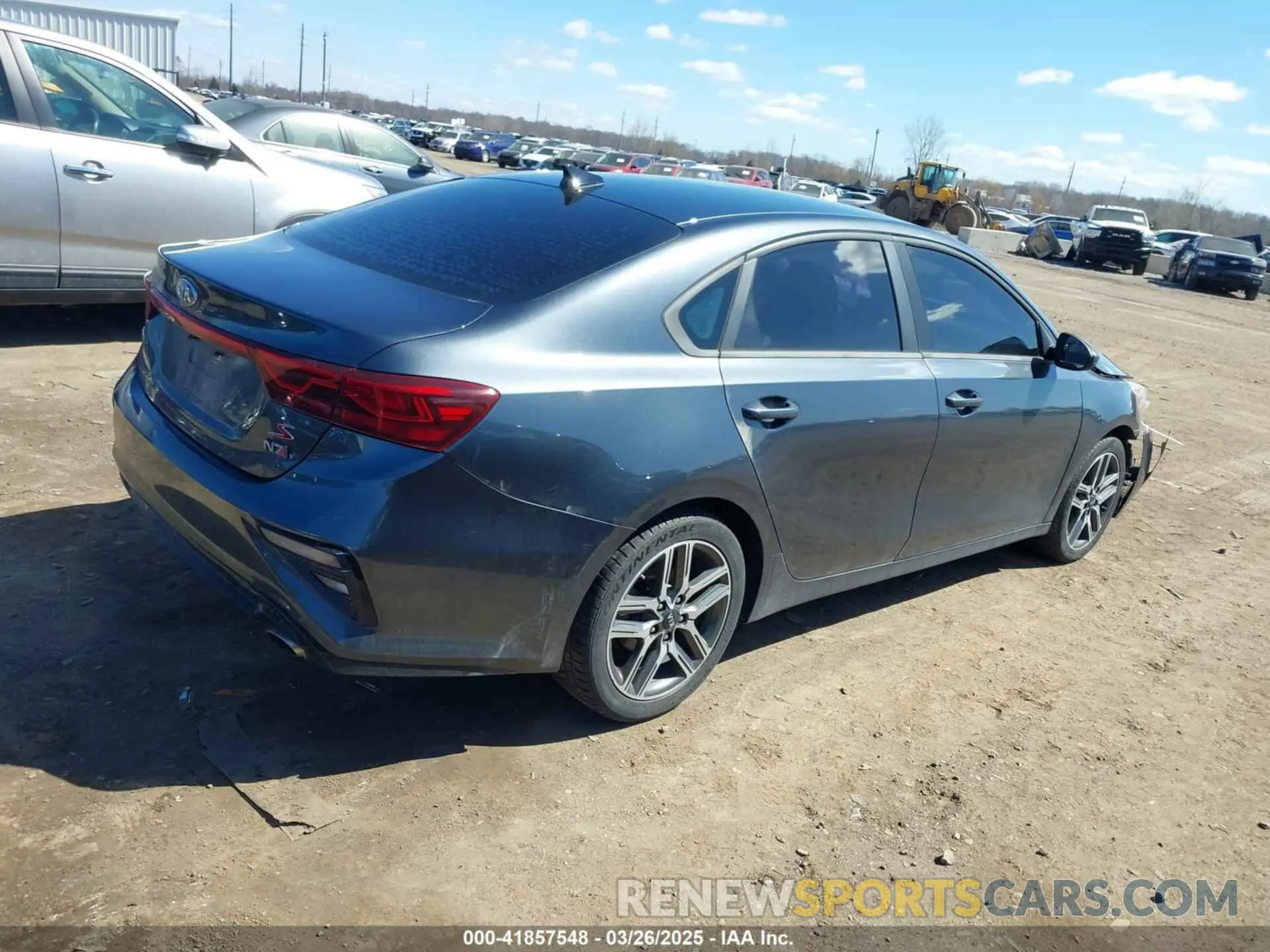 4 Photograph of a damaged car 3KPF34AD0KE020141 KIA FORTE 2019