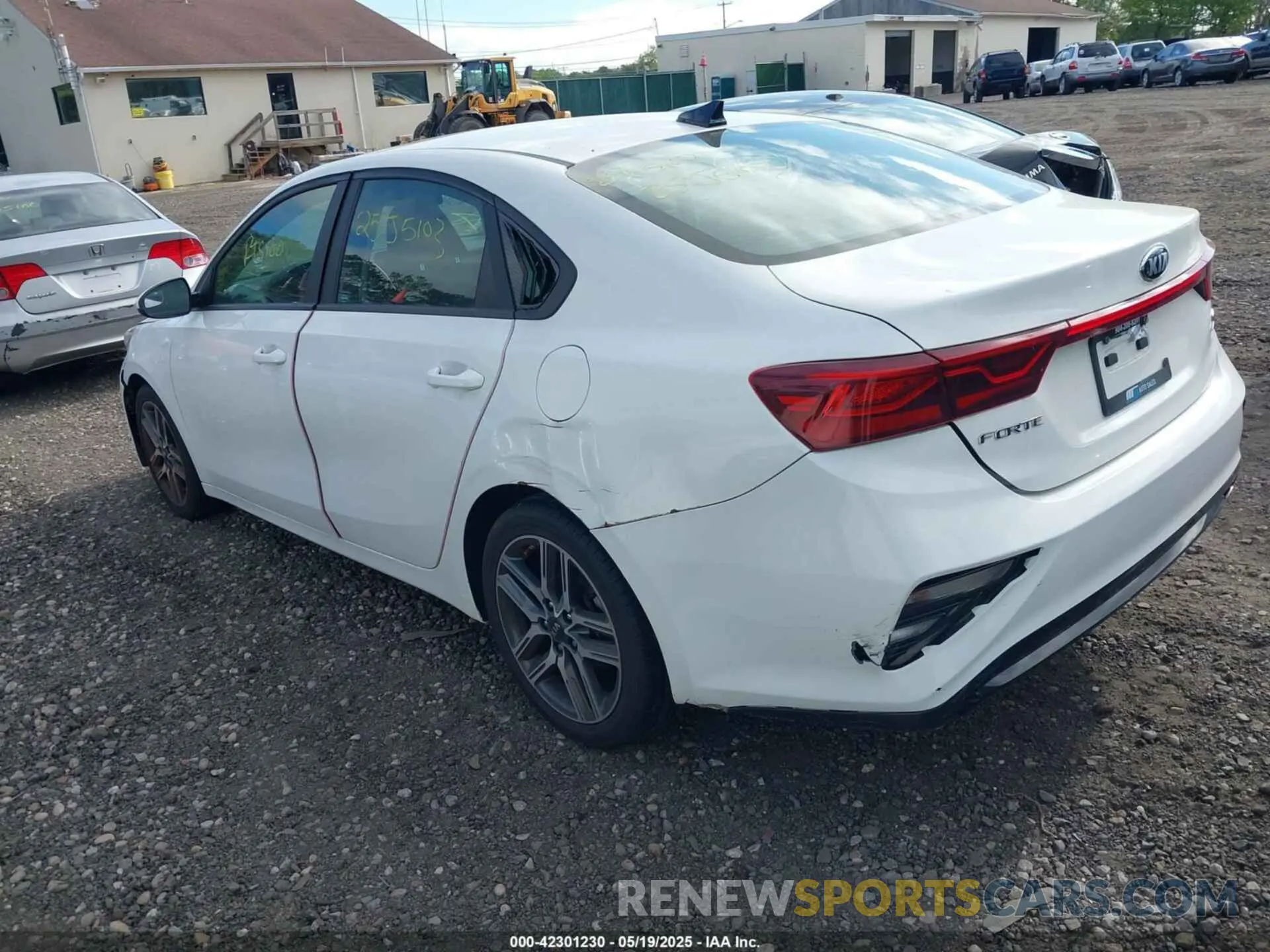 3 Фотография поврежденного автомобиля 3KPF34AD0KE027350 KIA FORTE 2019