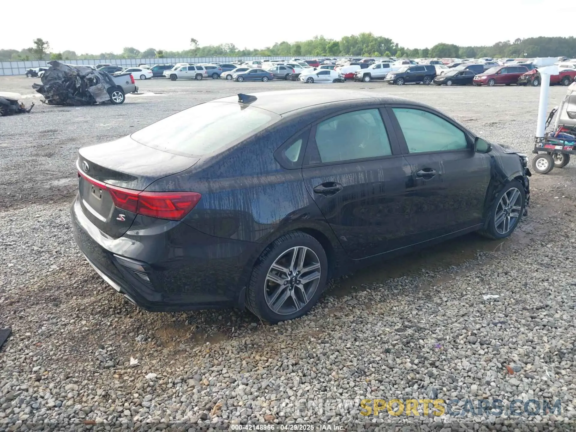 4 Фотография поврежденного автомобиля 3KPF34AD0KE110678 KIA FORTE 2019