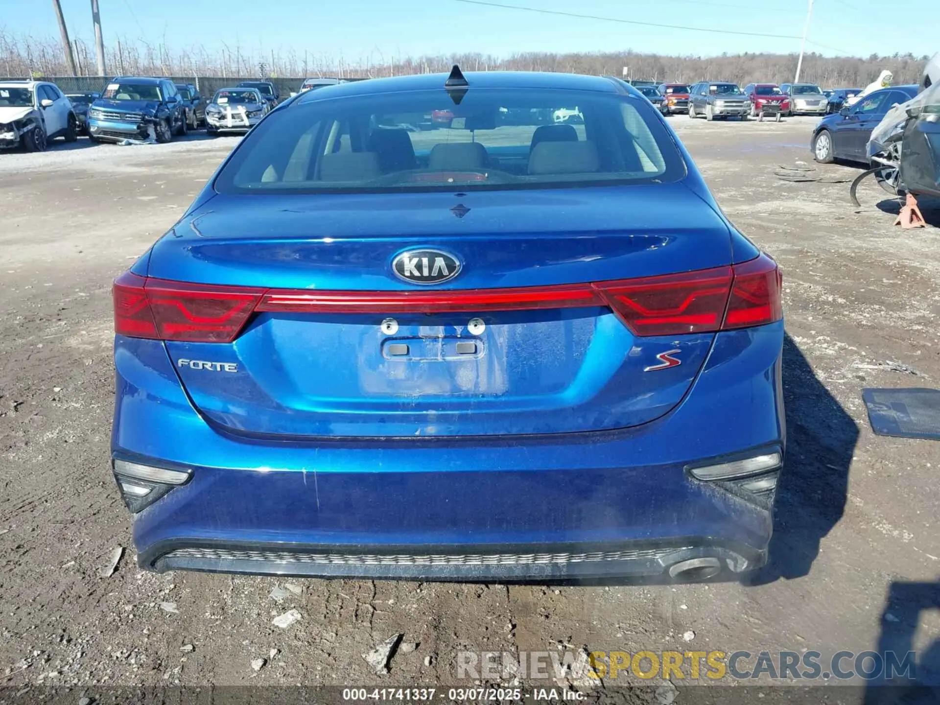 16 Photograph of a damaged car 3KPF34AD1KE021427 KIA FORTE 2019