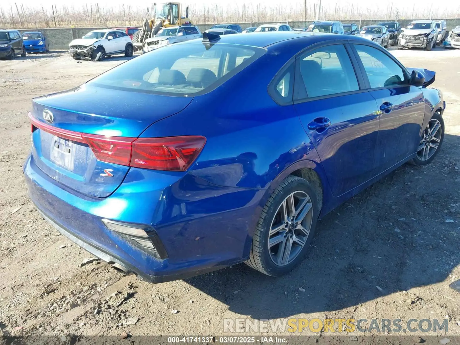 4 Photograph of a damaged car 3KPF34AD1KE021427 KIA FORTE 2019