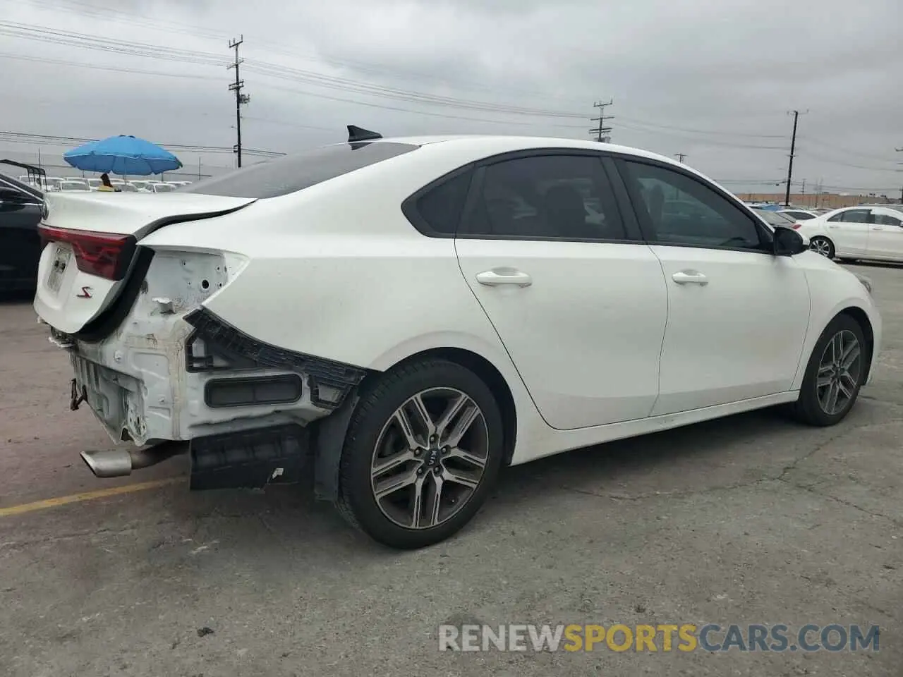 3 Photograph of a damaged car 3KPF34AD1KE044223 KIA FORTE 2019