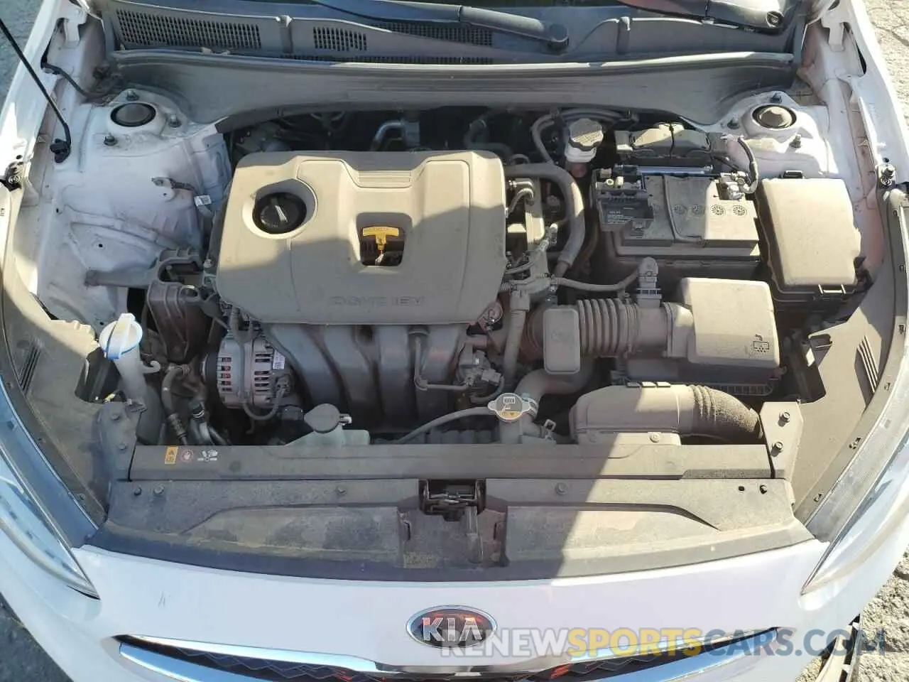 13 Photograph of a damaged car 3KPF34AD1KE098864 KIA FORTE 2019