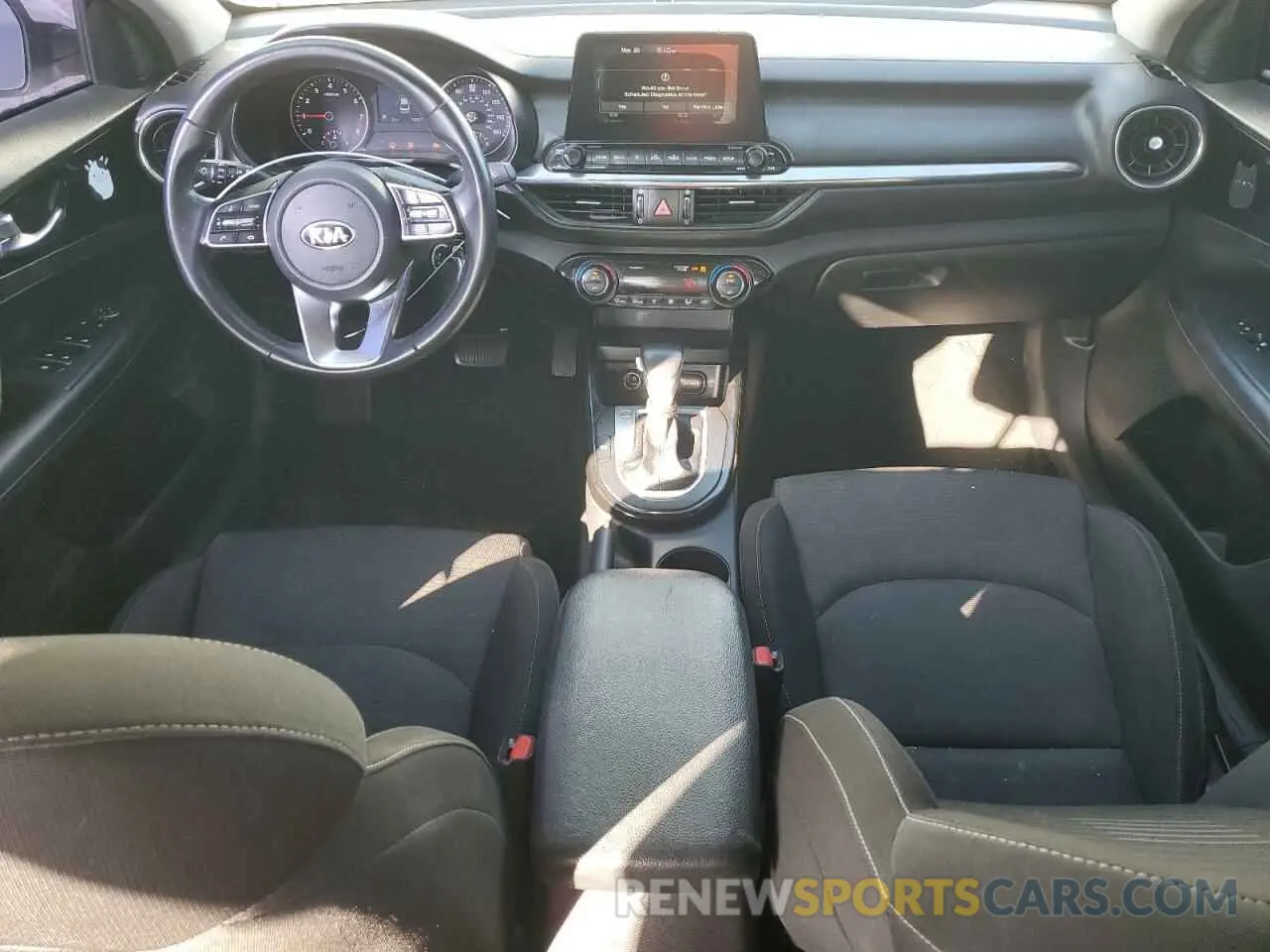 8 Photograph of a damaged car 3KPF34AD1KE098864 KIA FORTE 2019