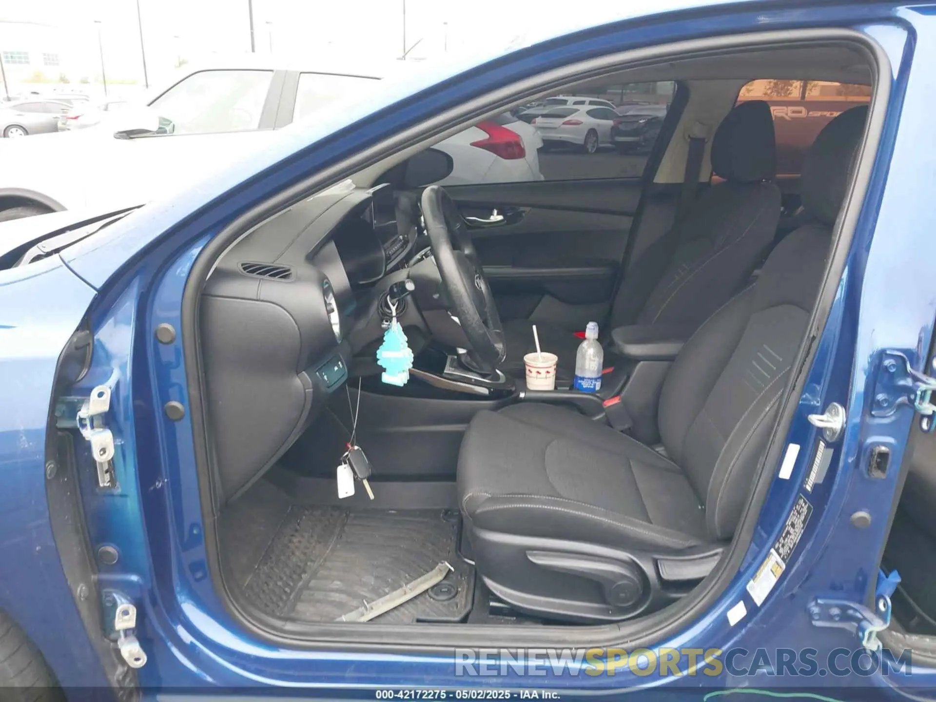 5 Photograph of a damaged car 3KPF34AD2KE022795 KIA FORTE 2019