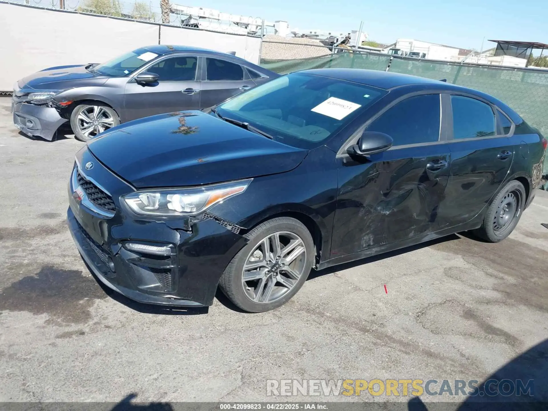 17 Photograph of a damaged car 3KPF34AD2KE047339 KIA FORTE 2019