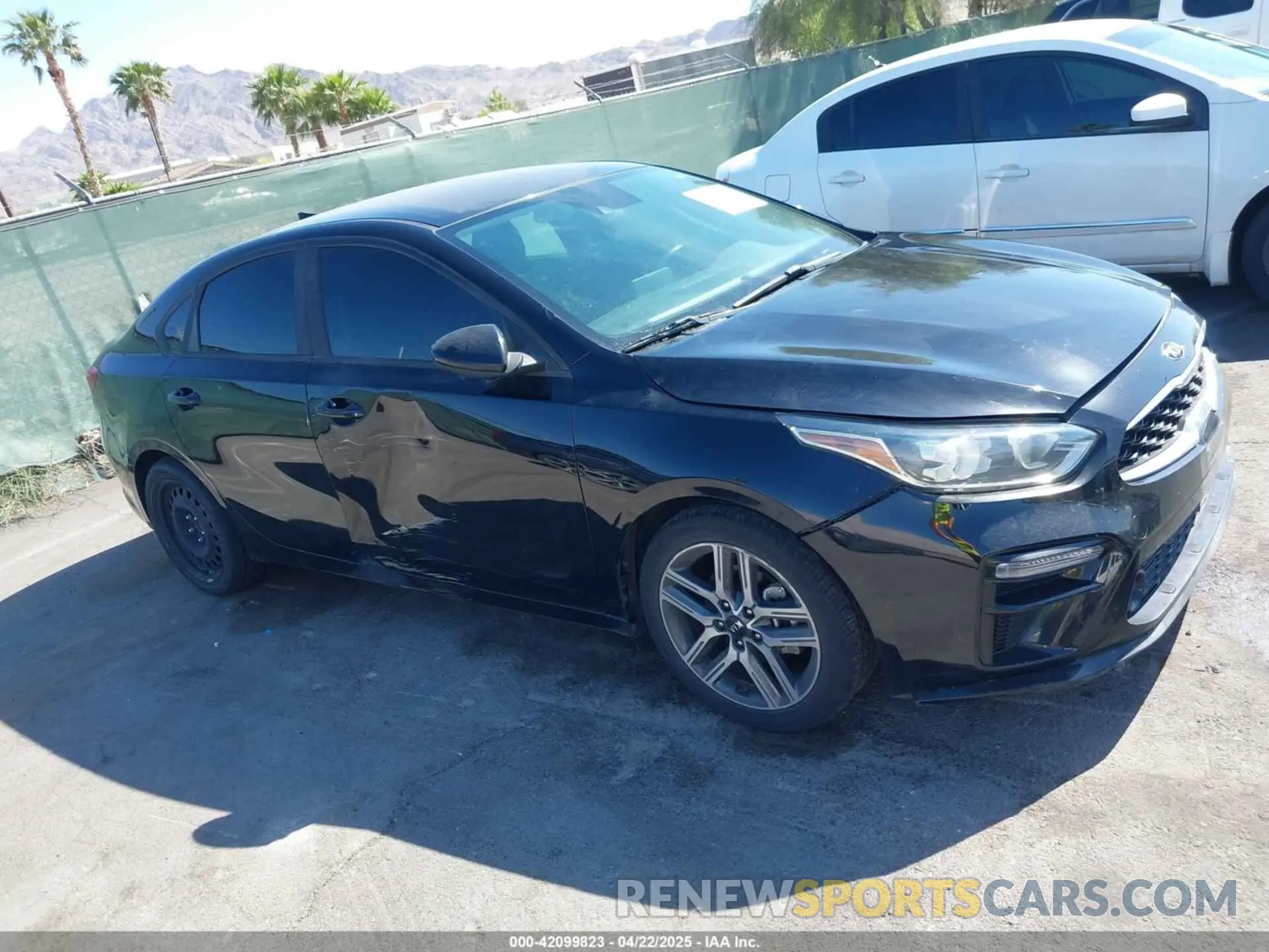 18 Photograph of a damaged car 3KPF34AD2KE047339 KIA FORTE 2019