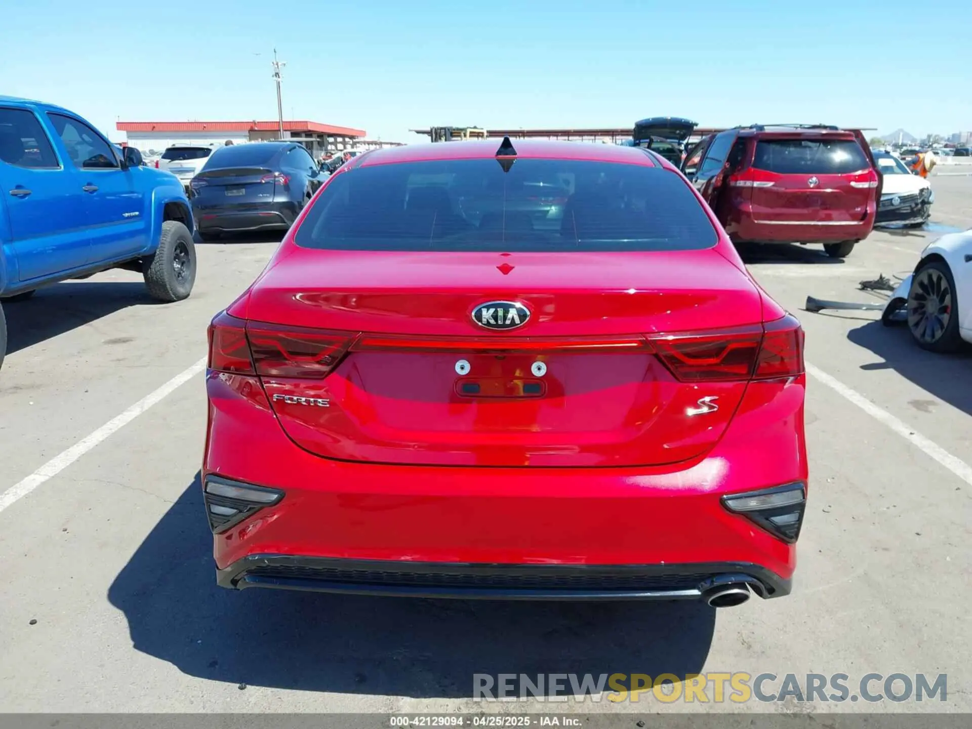 17 Фотография поврежденного автомобиля 3KPF34AD3KE006864 KIA FORTE 2019