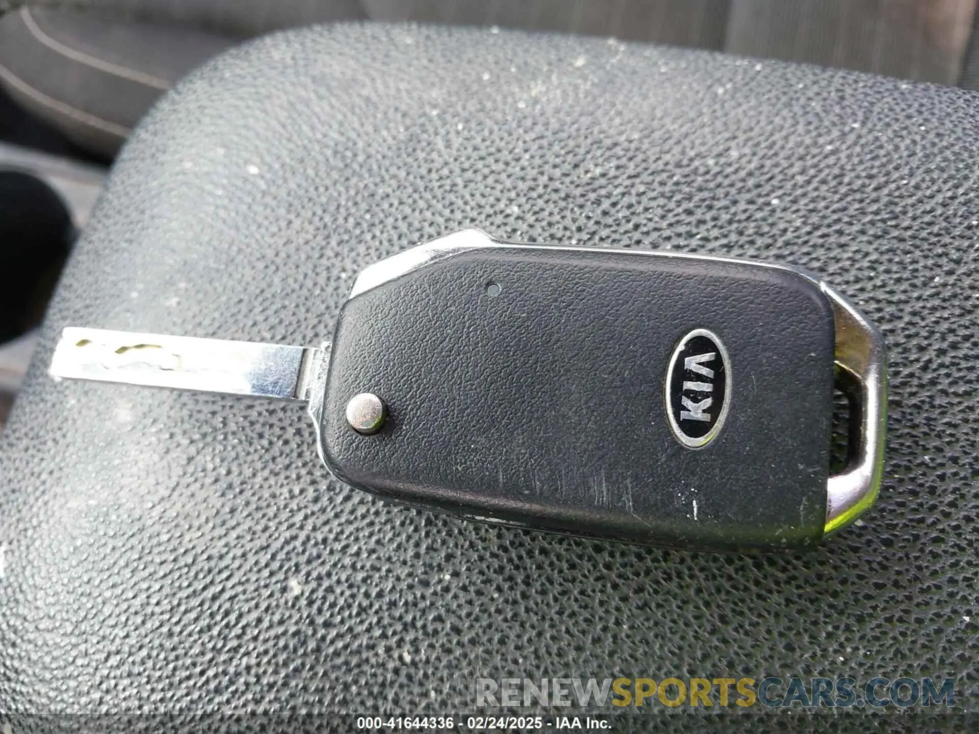 11 Фотография поврежденного автомобиля 3KPF34AD4KE017243 KIA FORTE 2019