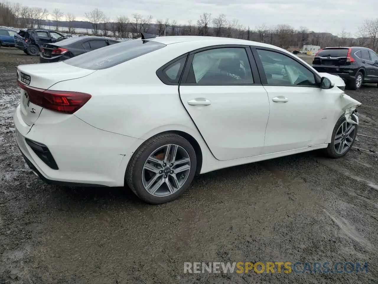 3 Photograph of a damaged car 3KPF34AD4KE118413 KIA FORTE 2019
