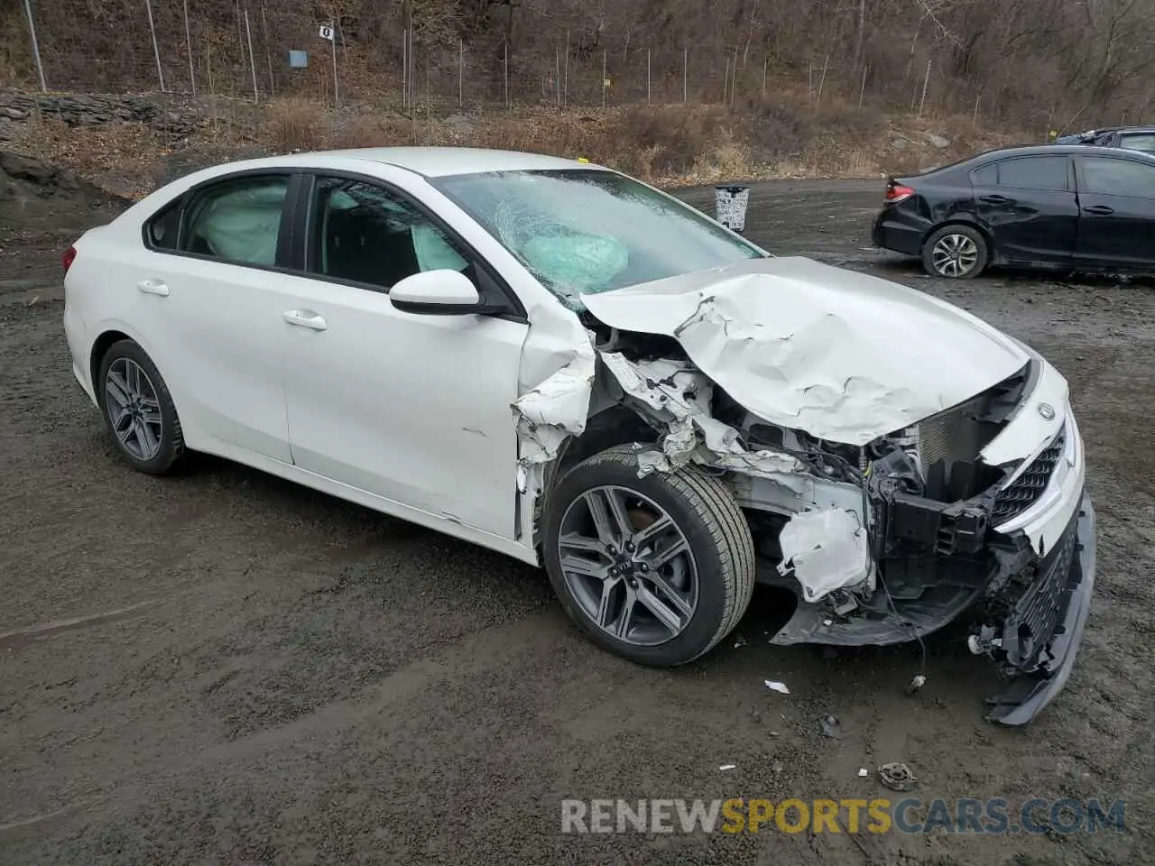 4 Photograph of a damaged car 3KPF34AD4KE118413 KIA FORTE 2019