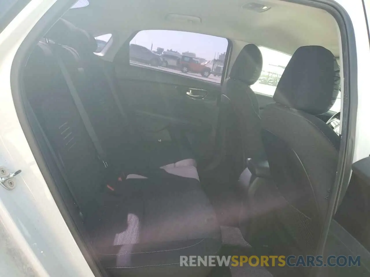 10 Фотография поврежденного автомобиля 3KPF34AD4KE135857 KIA FORTE 2019