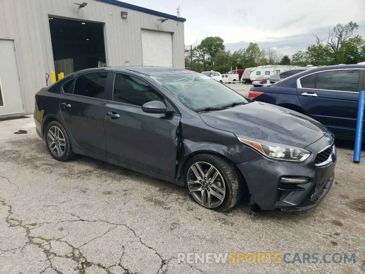 4 Photograph of a damaged car 3KPF34AD5KE015209 KIA FORTE 2019