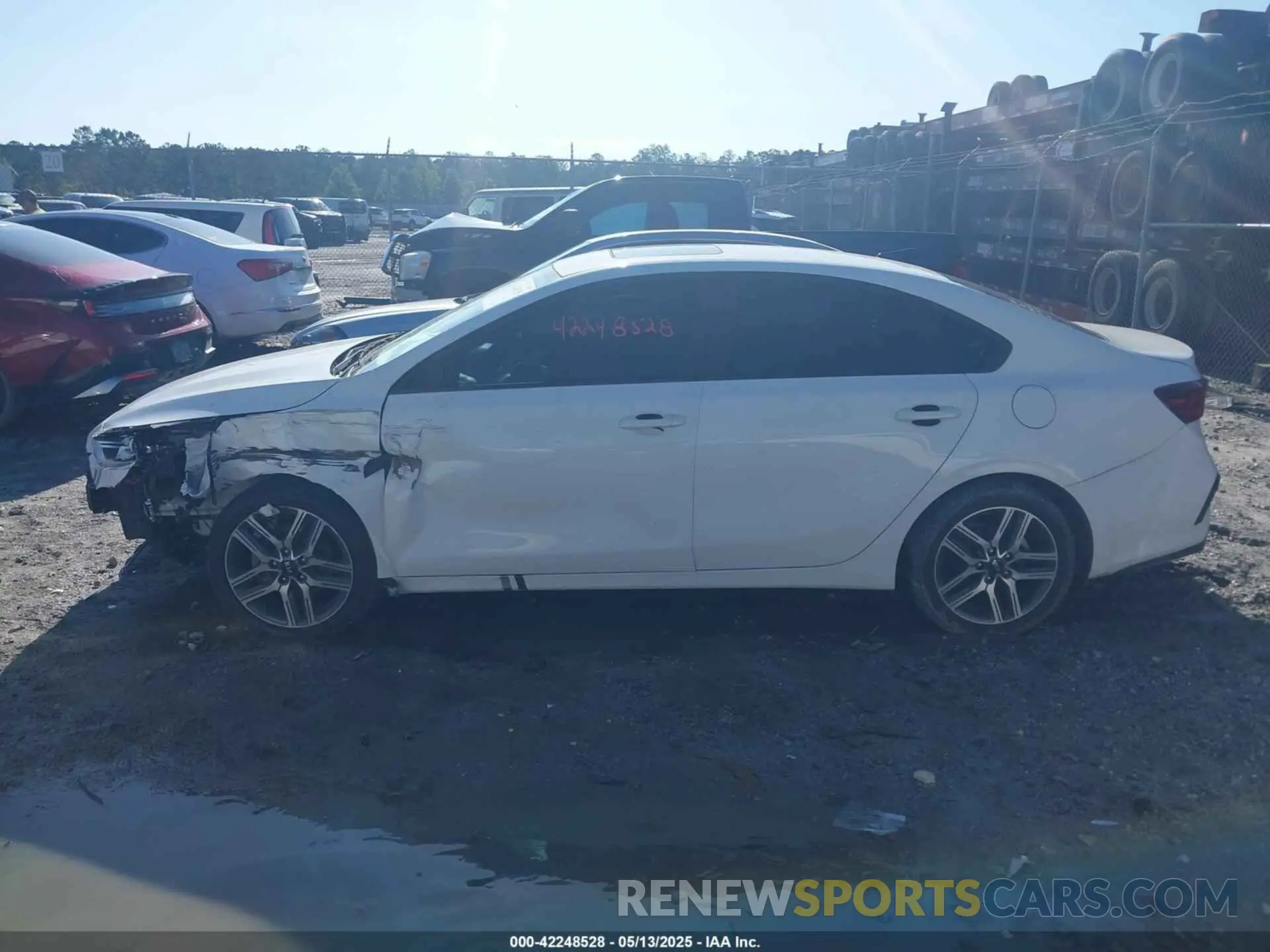 14 Фотография поврежденного автомобиля 3KPF34AD5KE026596 KIA FORTE 2019