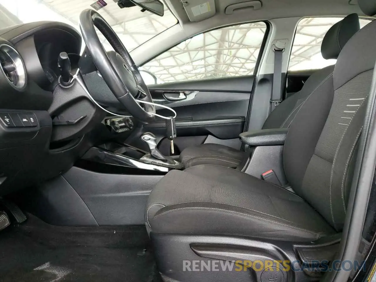 7 Фотография поврежденного автомобиля 3KPF34AD5KE124253 KIA FORTE 2019