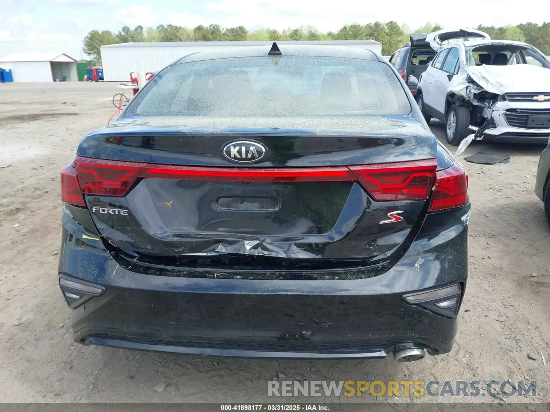 16 Photograph of a damaged car 3KPF34AD6KE029443 KIA FORTE 2019