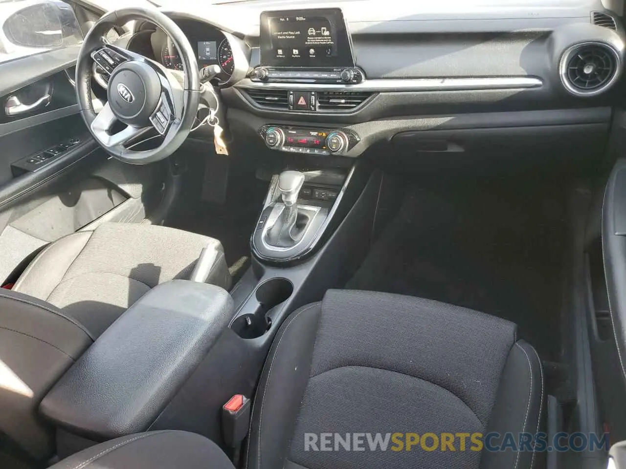 8 Фотография поврежденного автомобиля 3KPF34AD6KE043259 KIA FORTE 2019