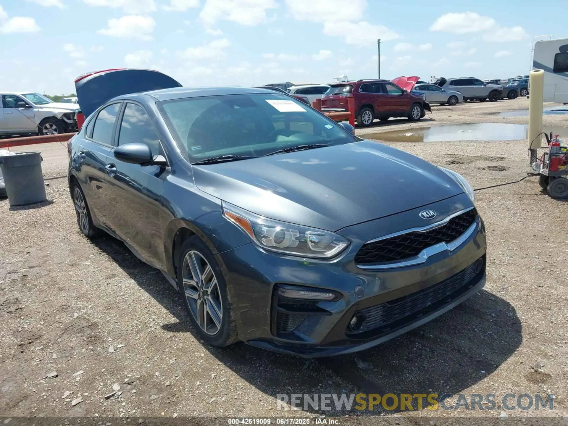 1 Photograph of a damaged car 3KPF34AD6KE104089 KIA FORTE 2019