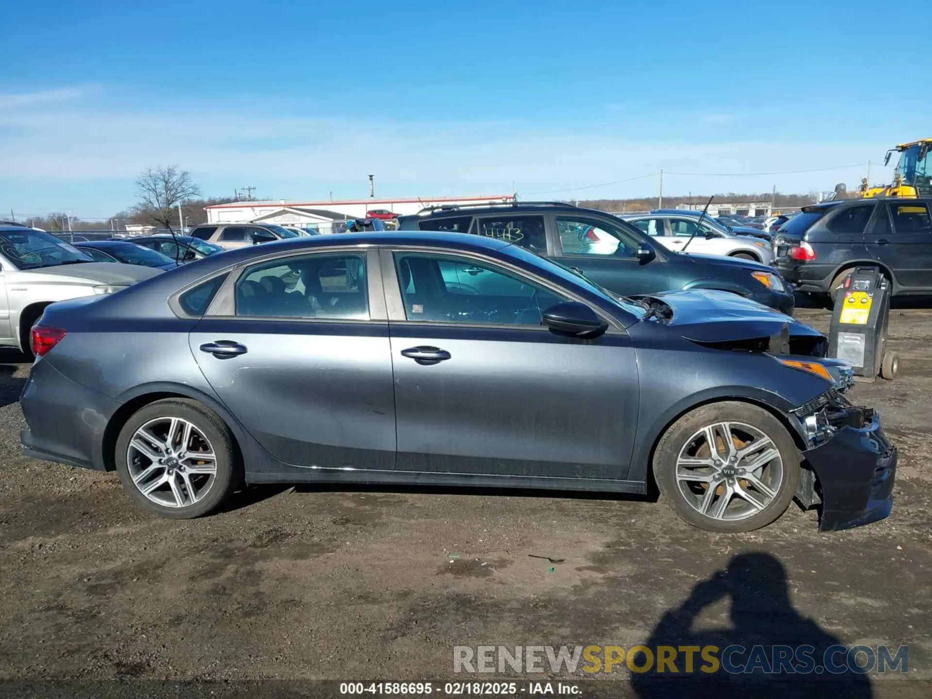 13 Фотография поврежденного автомобиля 3KPF34AD6KE118056 KIA FORTE 2019