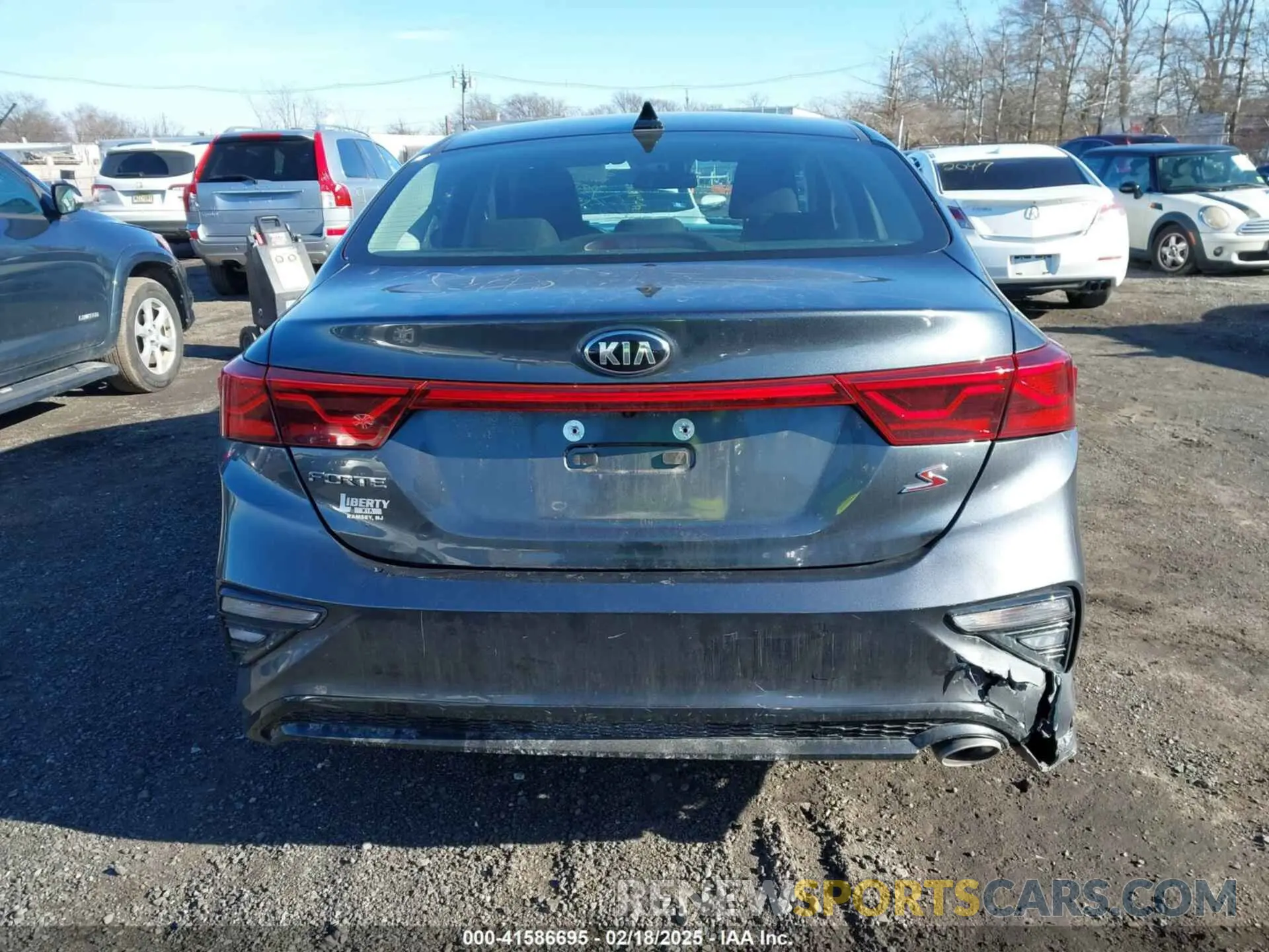 16 Фотография поврежденного автомобиля 3KPF34AD6KE118056 KIA FORTE 2019