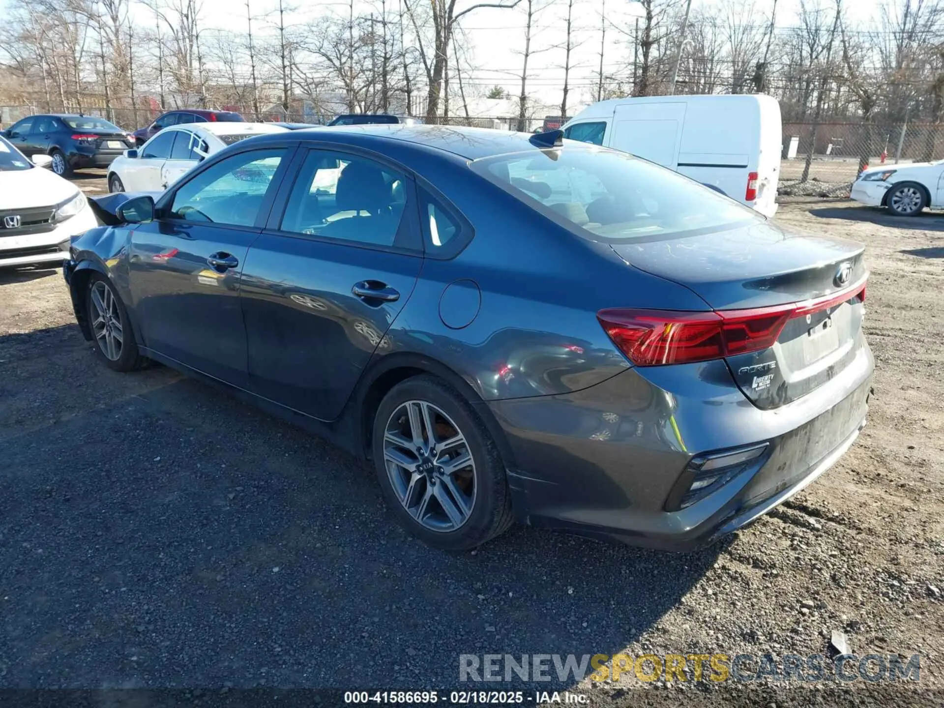 3 Фотография поврежденного автомобиля 3KPF34AD6KE118056 KIA FORTE 2019