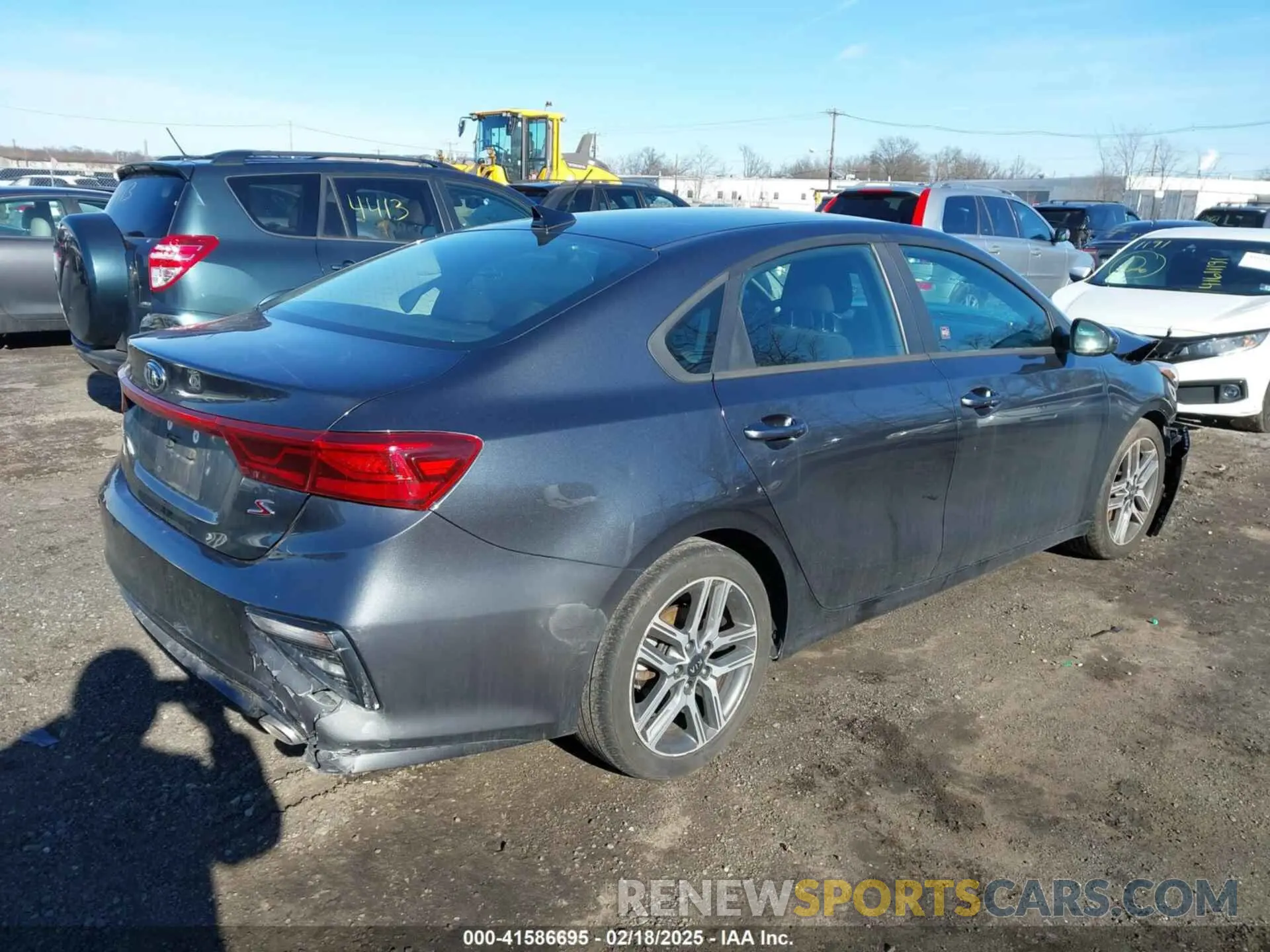 4 Фотография поврежденного автомобиля 3KPF34AD6KE118056 KIA FORTE 2019