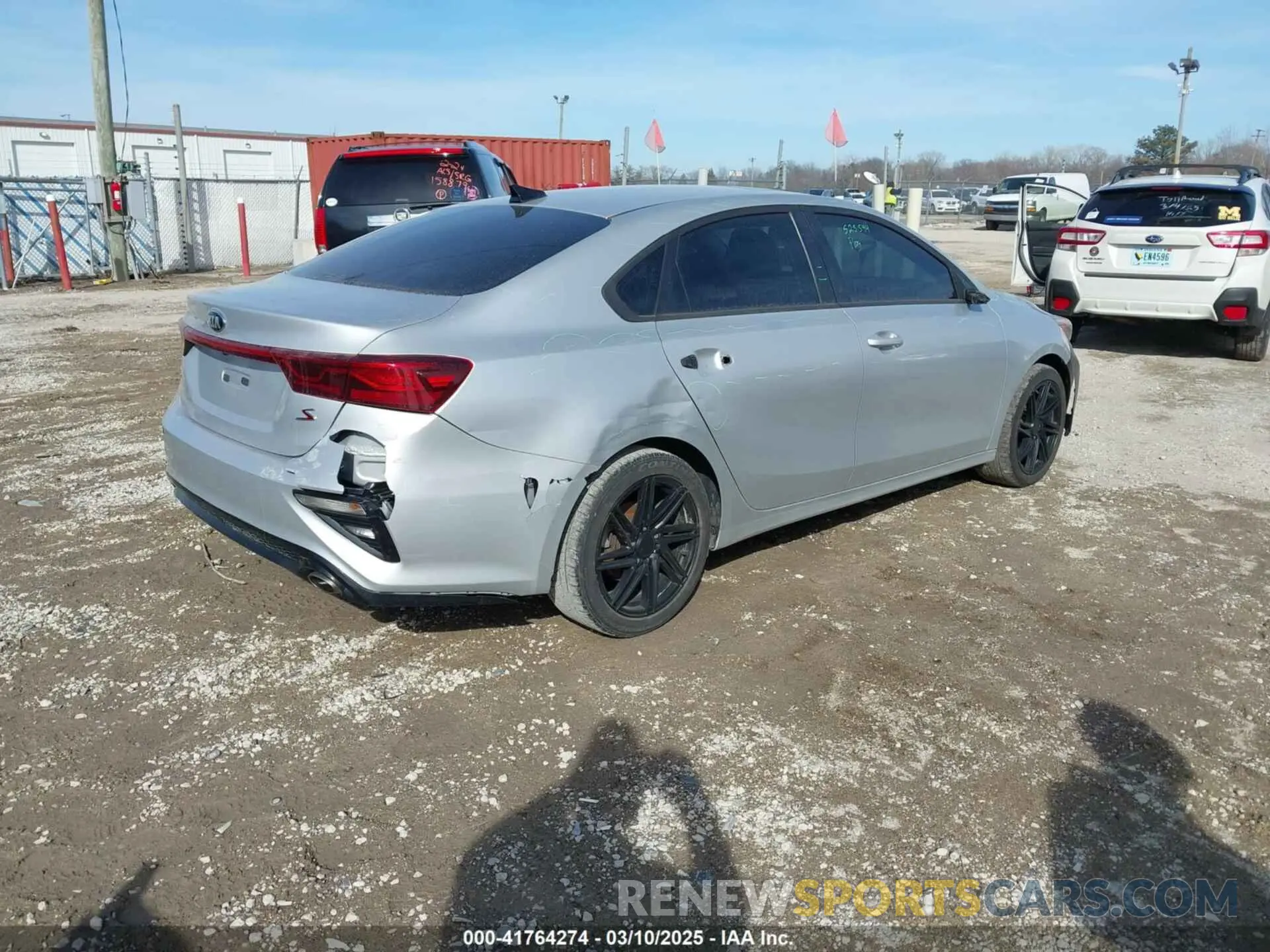4 Photograph of a damaged car 3KPF34AD7KE027183 KIA FORTE 2019