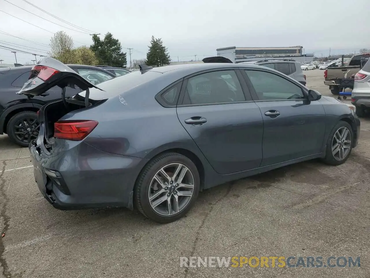 3 Фотография поврежденного автомобиля 3KPF34AD7KE075556 KIA FORTE 2019