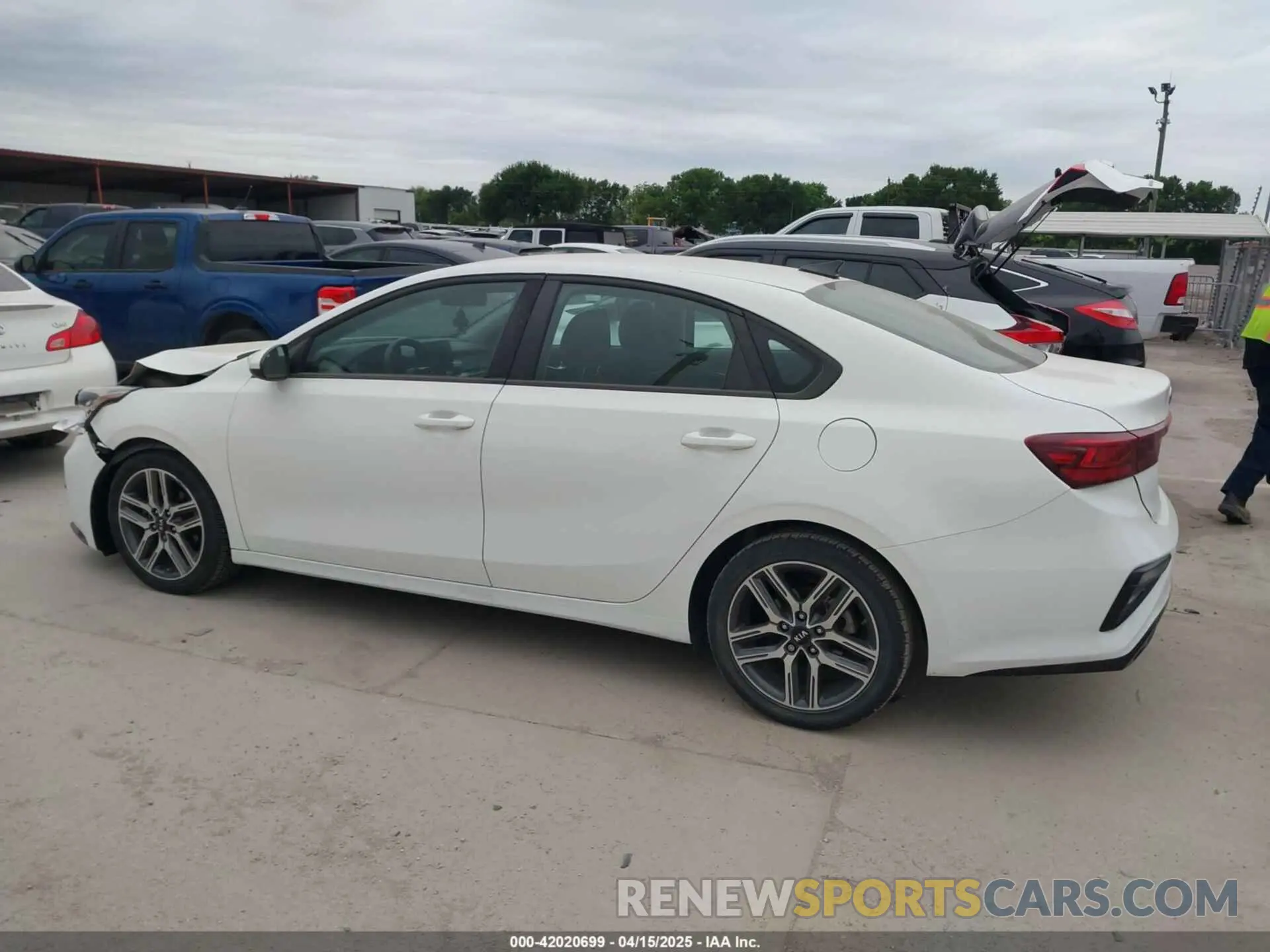 14 Фотография поврежденного автомобиля 3KPF34AD8KE006973 KIA FORTE 2019