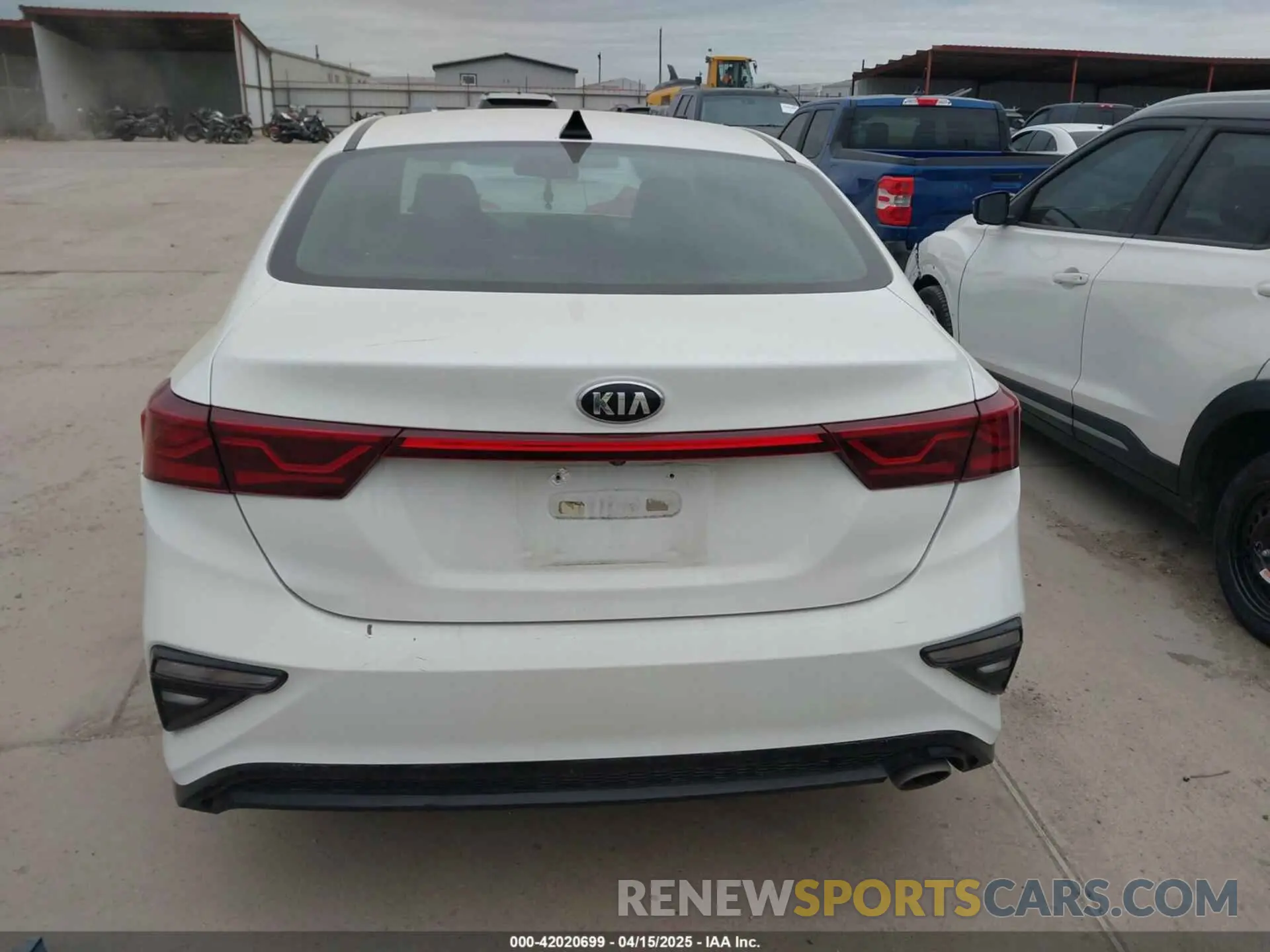 16 Фотография поврежденного автомобиля 3KPF34AD8KE006973 KIA FORTE 2019