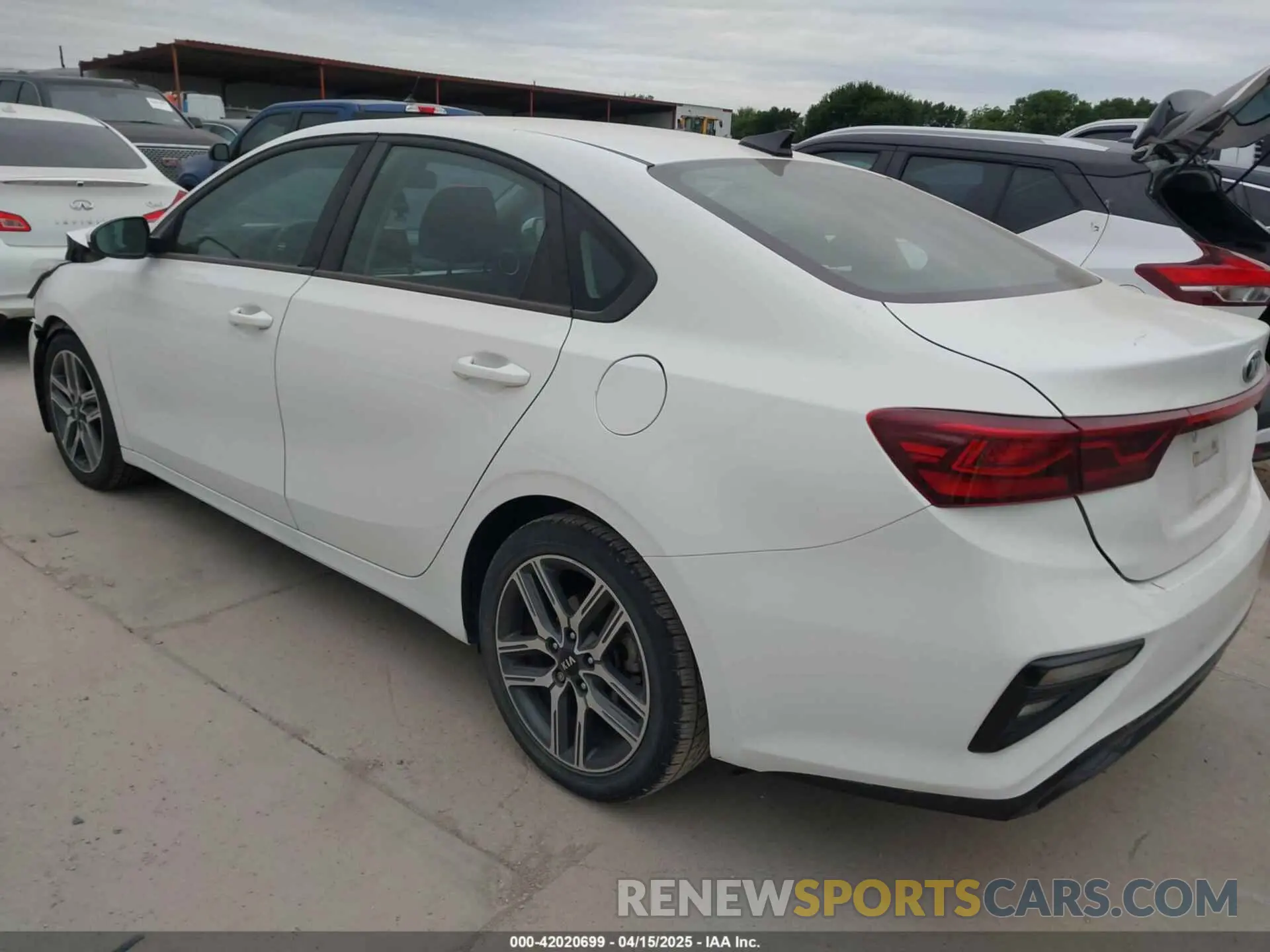 3 Фотография поврежденного автомобиля 3KPF34AD8KE006973 KIA FORTE 2019