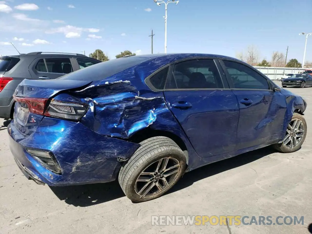 3 Фотография поврежденного автомобиля 3KPF34AD8KE050441 KIA FORTE 2019
