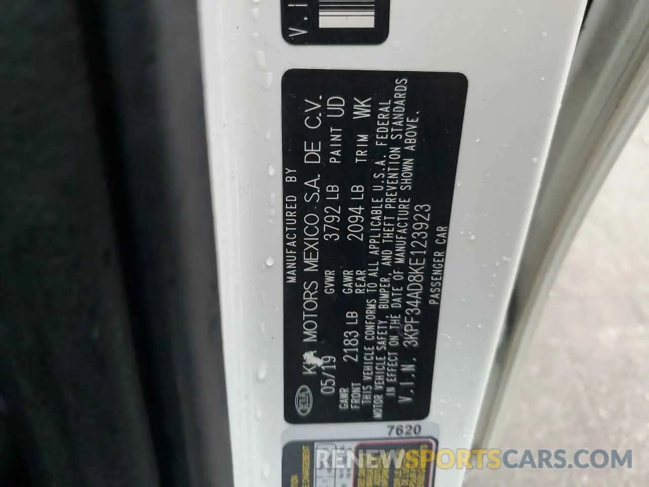 14 Фотография поврежденного автомобиля 3KPF34AD8KE123923 KIA FORTE 2019