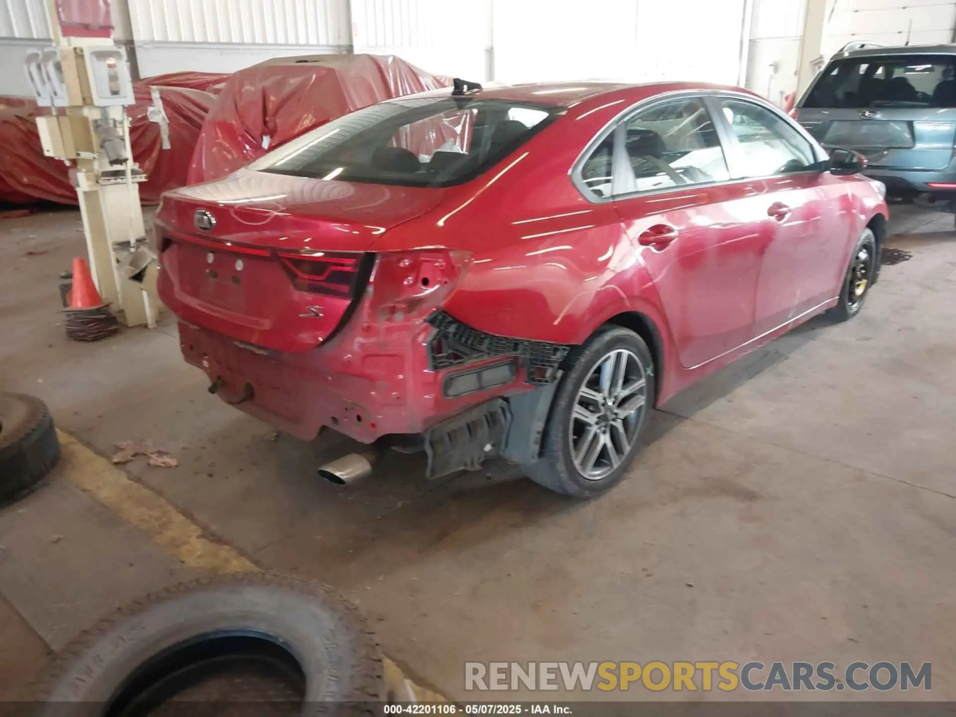 4 Photograph of a damaged car 3KPF34AD9KE013656 KIA FORTE 2019