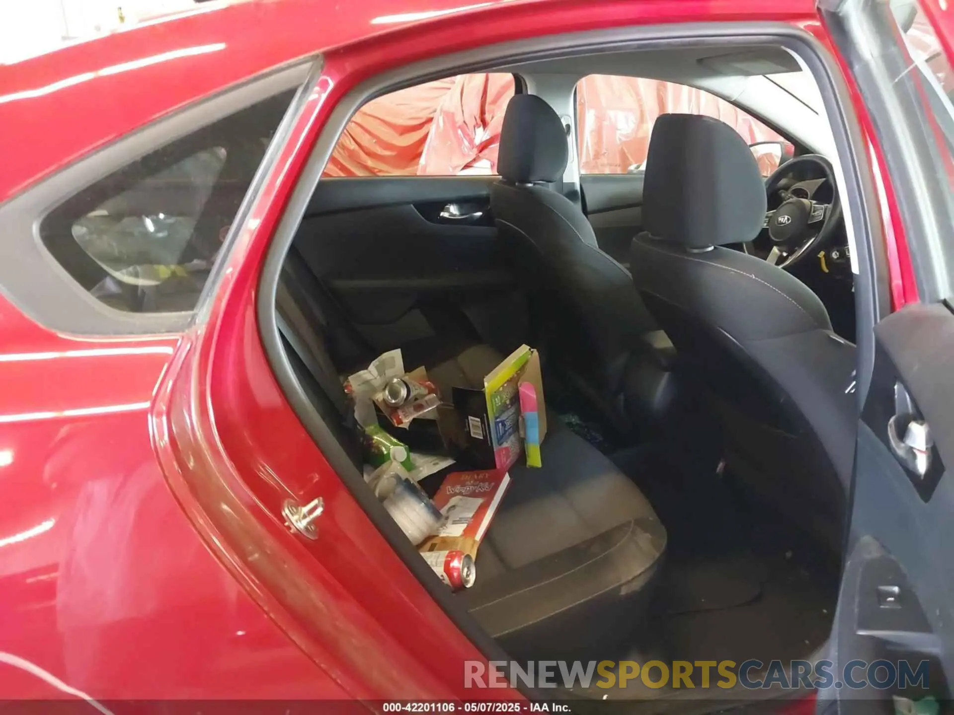 8 Photograph of a damaged car 3KPF34AD9KE013656 KIA FORTE 2019
