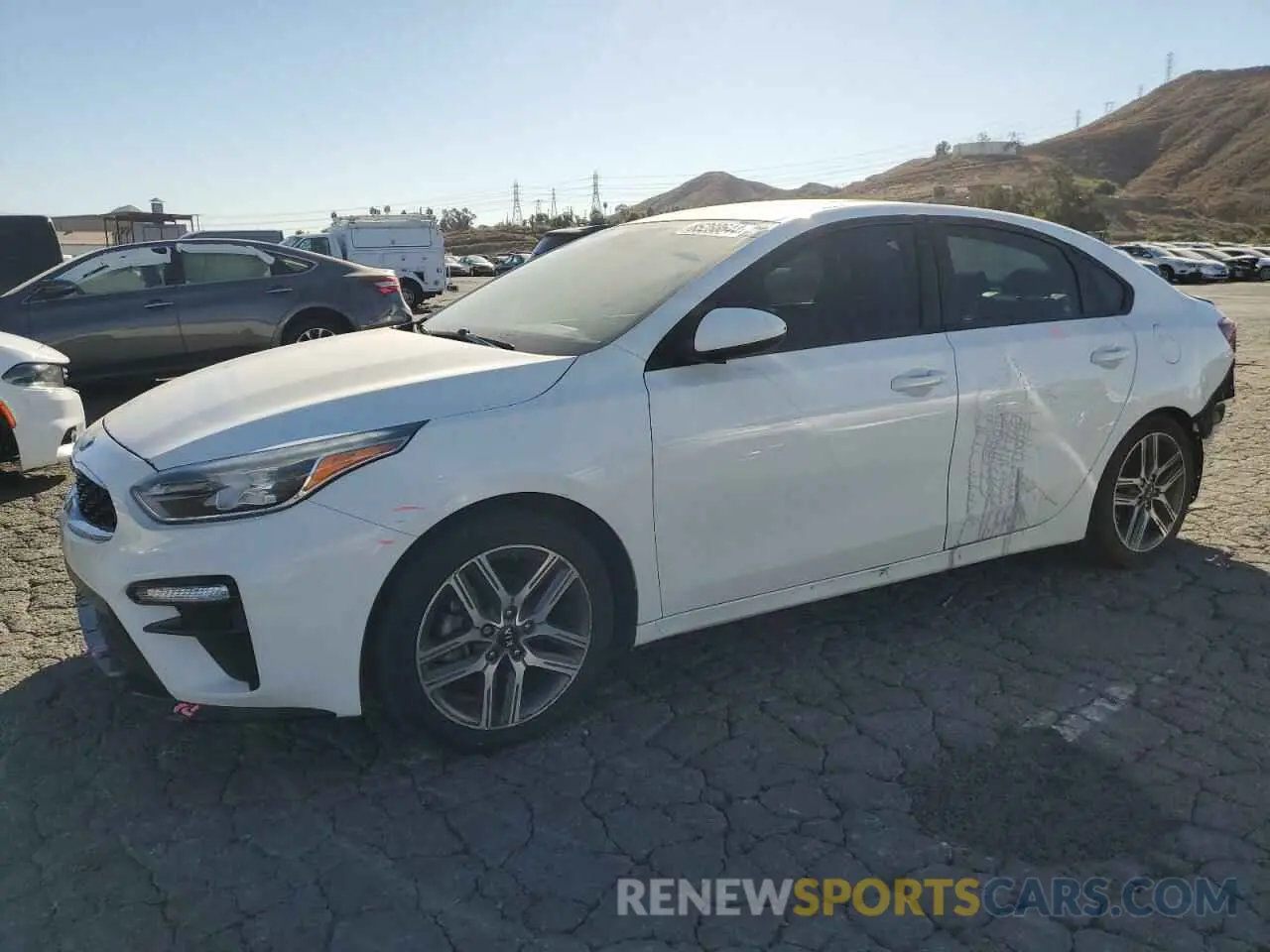 1 Фотография поврежденного автомобиля 3KPF34AD9KE017321 KIA FORTE 2019