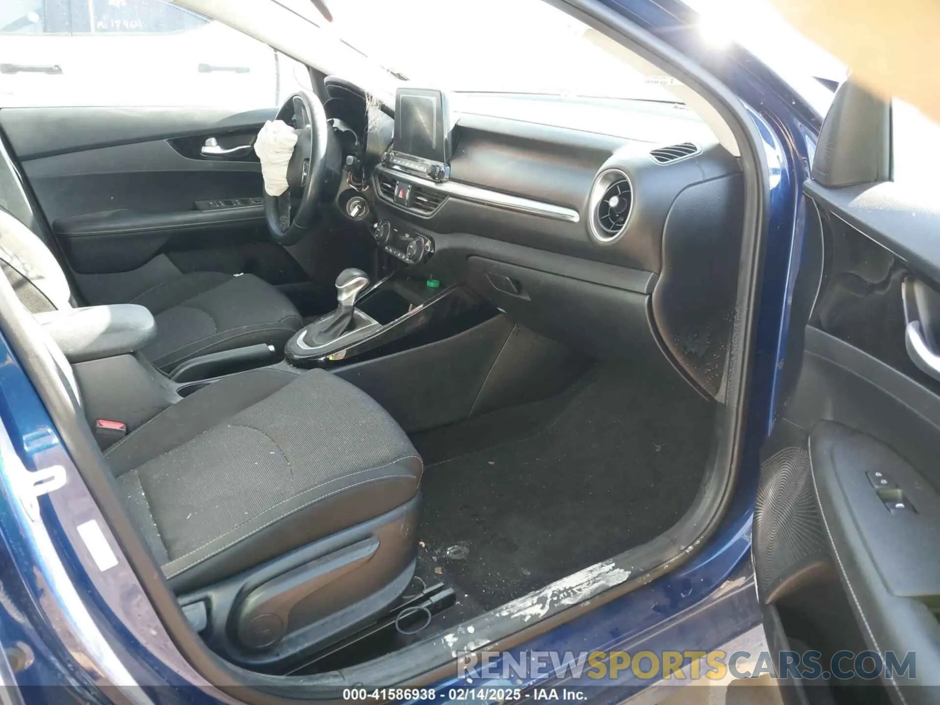 5 Фотография поврежденного автомобиля 3KPF34AD9KE064512 KIA FORTE 2019