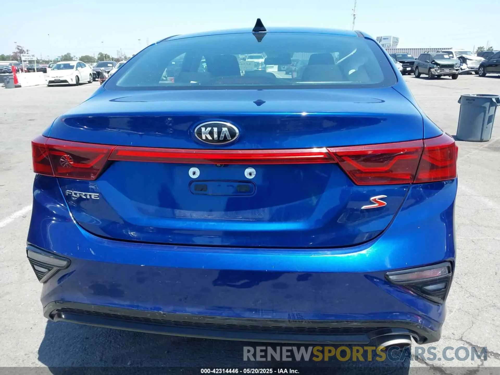 17 Фотография поврежденного автомобиля 3KPF34ADXKE068777 KIA FORTE 2019