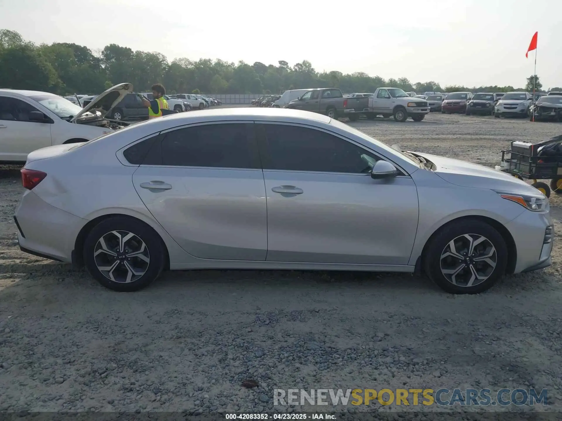 13 Photograph of a damaged car 3KPF54AD0KE047835 KIA FORTE 2019