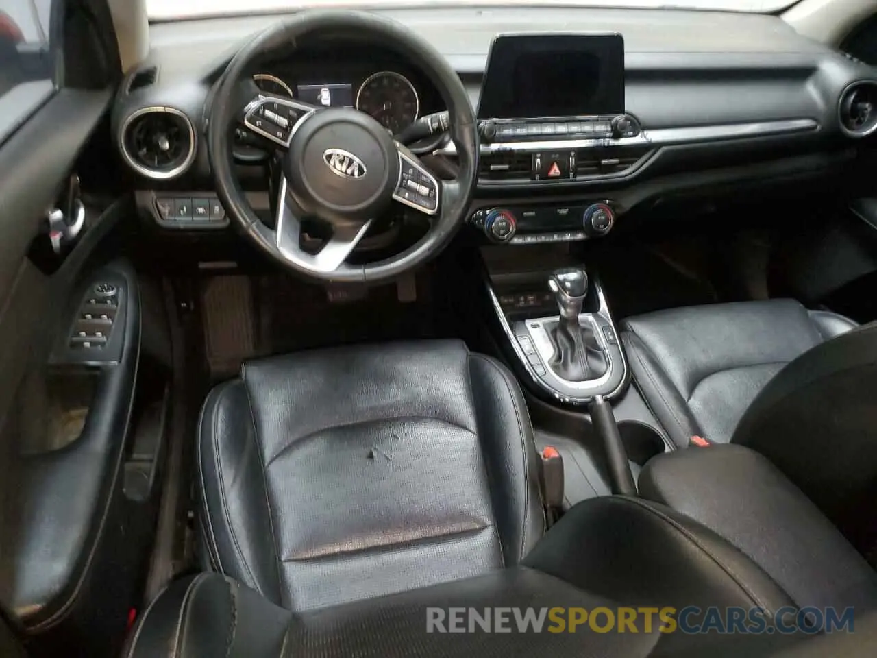 8 Фотография поврежденного автомобиля 3KPF54AD0KE084609 KIA FORTE 2019