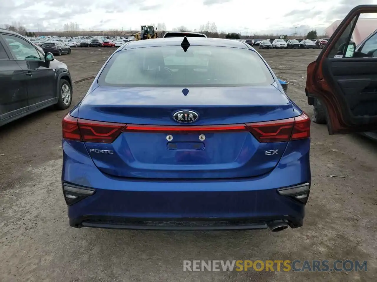 6 Фотография поврежденного автомобиля 3KPF54AD1KE038903 KIA FORTE 2019