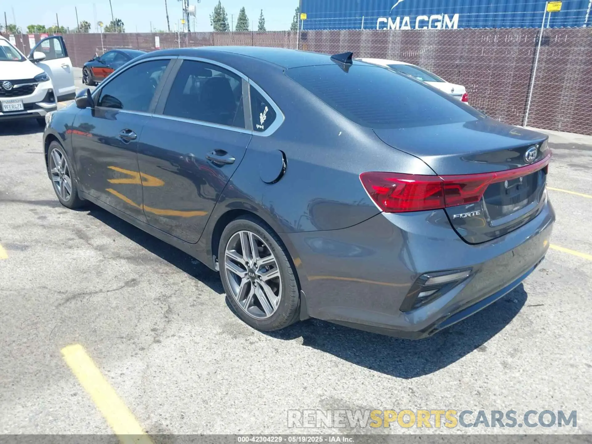 3 Фотография поврежденного автомобиля 3KPF54AD3KE057131 KIA FORTE 2019