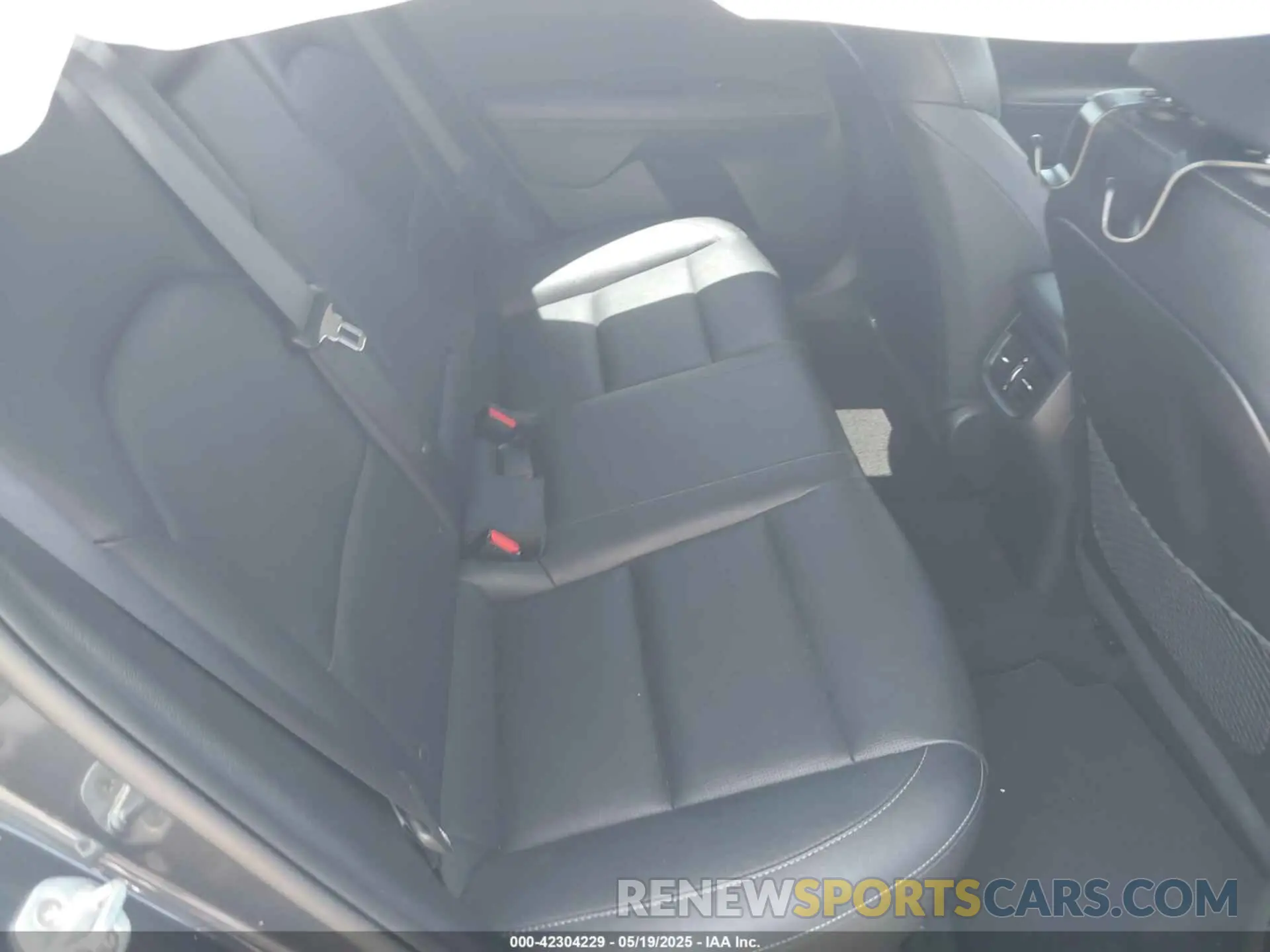 8 Фотография поврежденного автомобиля 3KPF54AD3KE057131 KIA FORTE 2019